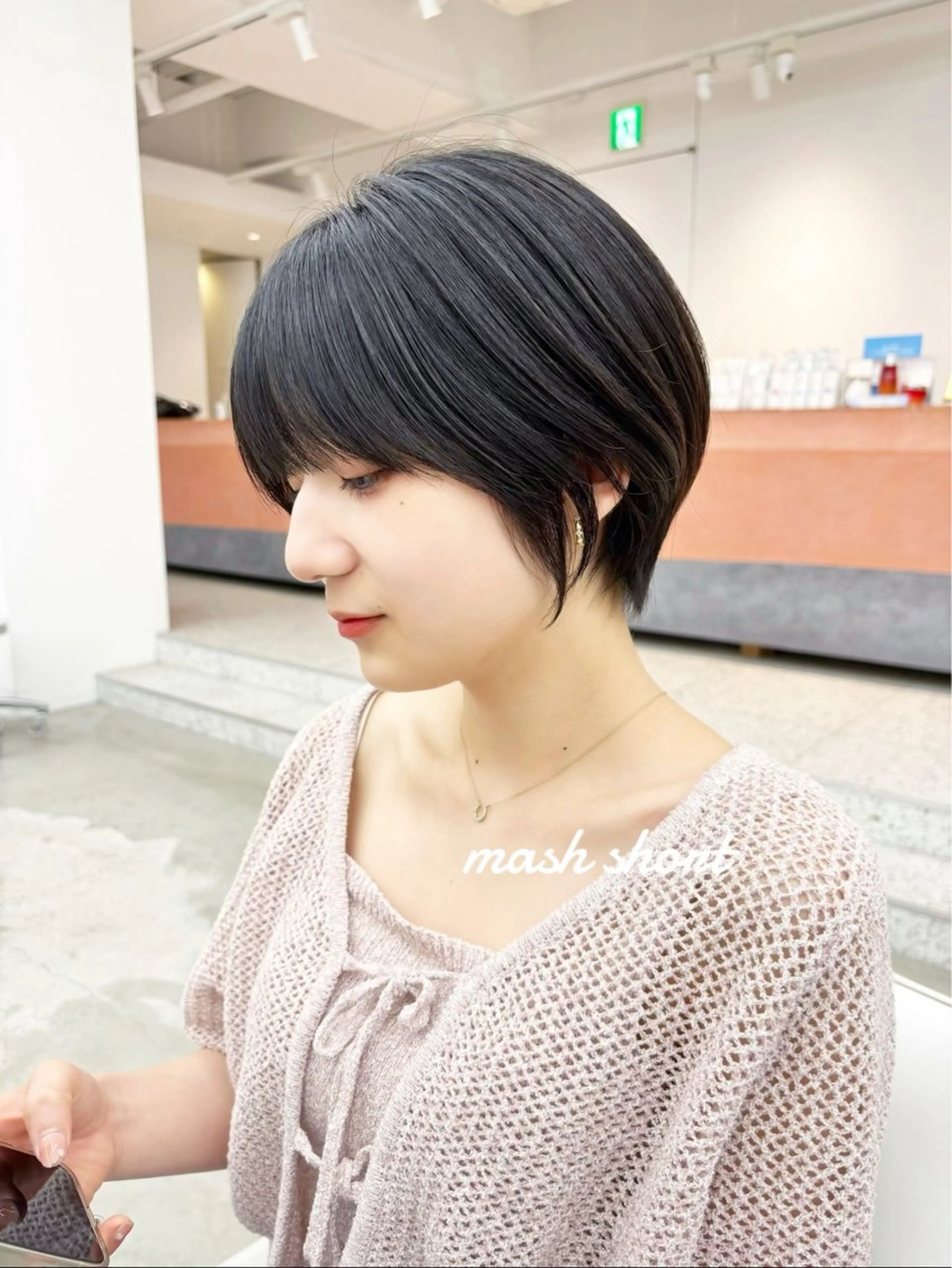 ショート くびれヘア 似合わせカット ショートヘア 小顔カット 伊藤 優里のヘアスタイル