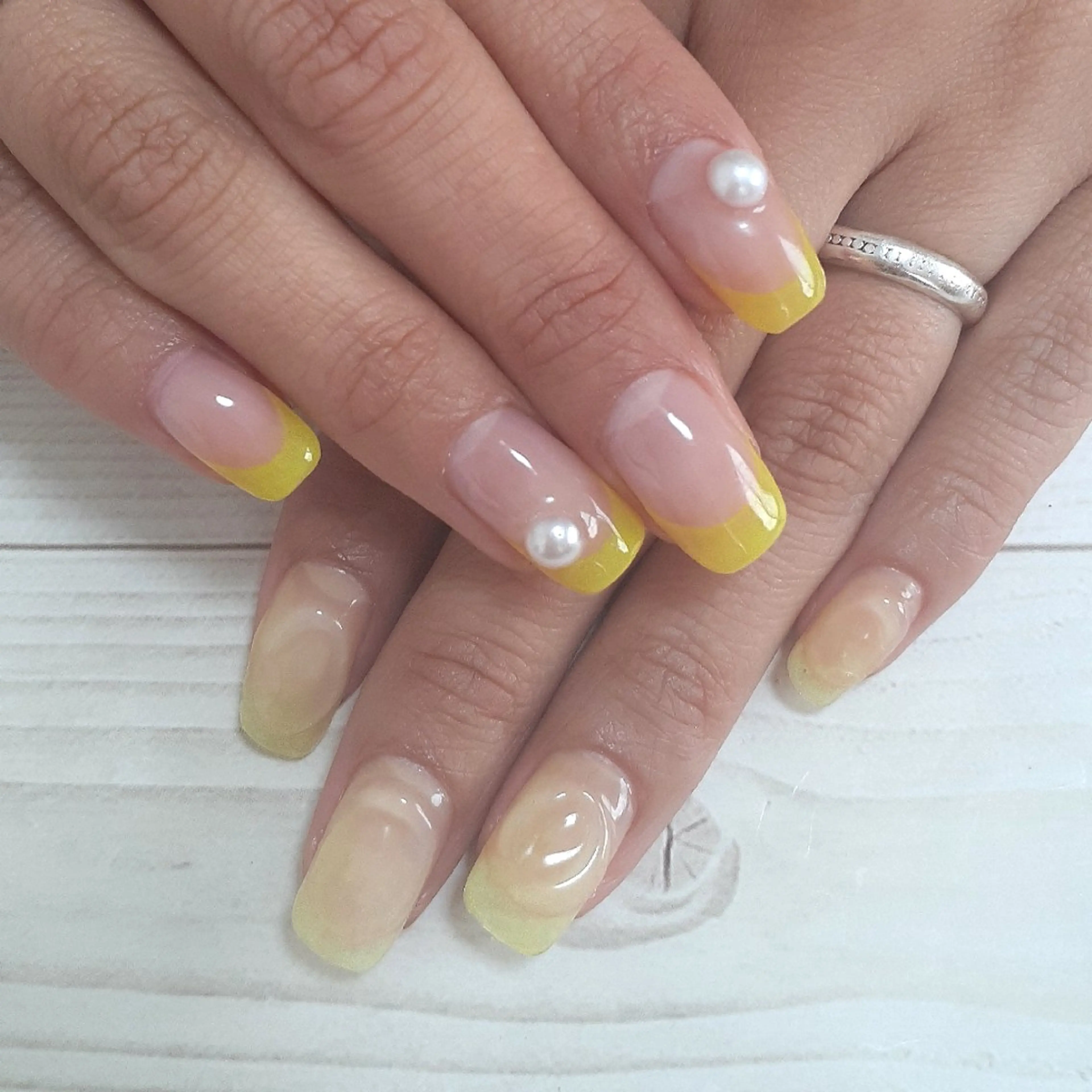 ネイル アートネイル クリアネイル フレンチネイル ぷっくりネイル ハンドネイル 池元 真由美のネイルデザイン