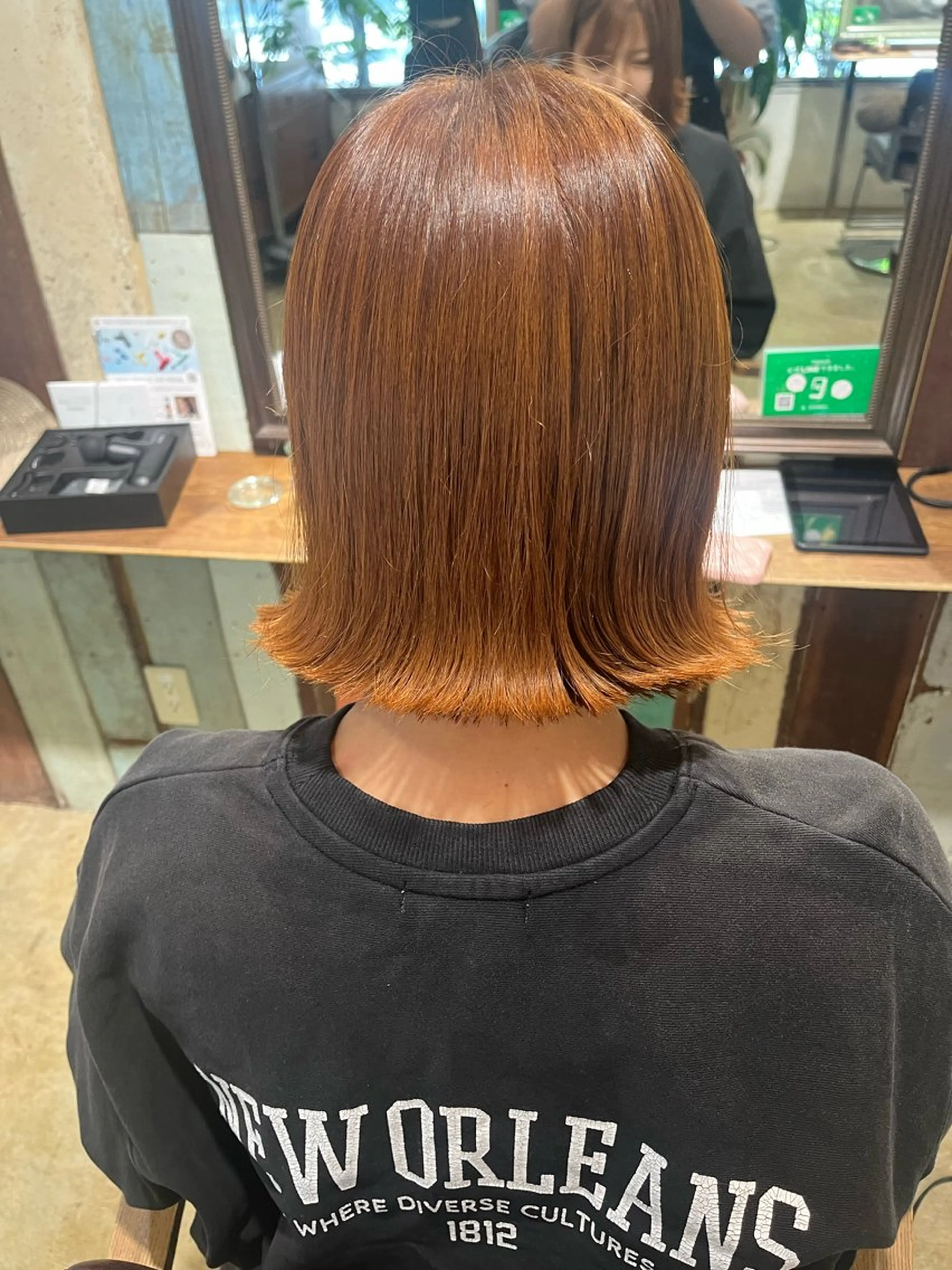 ショート パーマ 外ハネヘア えんぐちとも／透明感 カラー／博多ボブのヘアスタイル