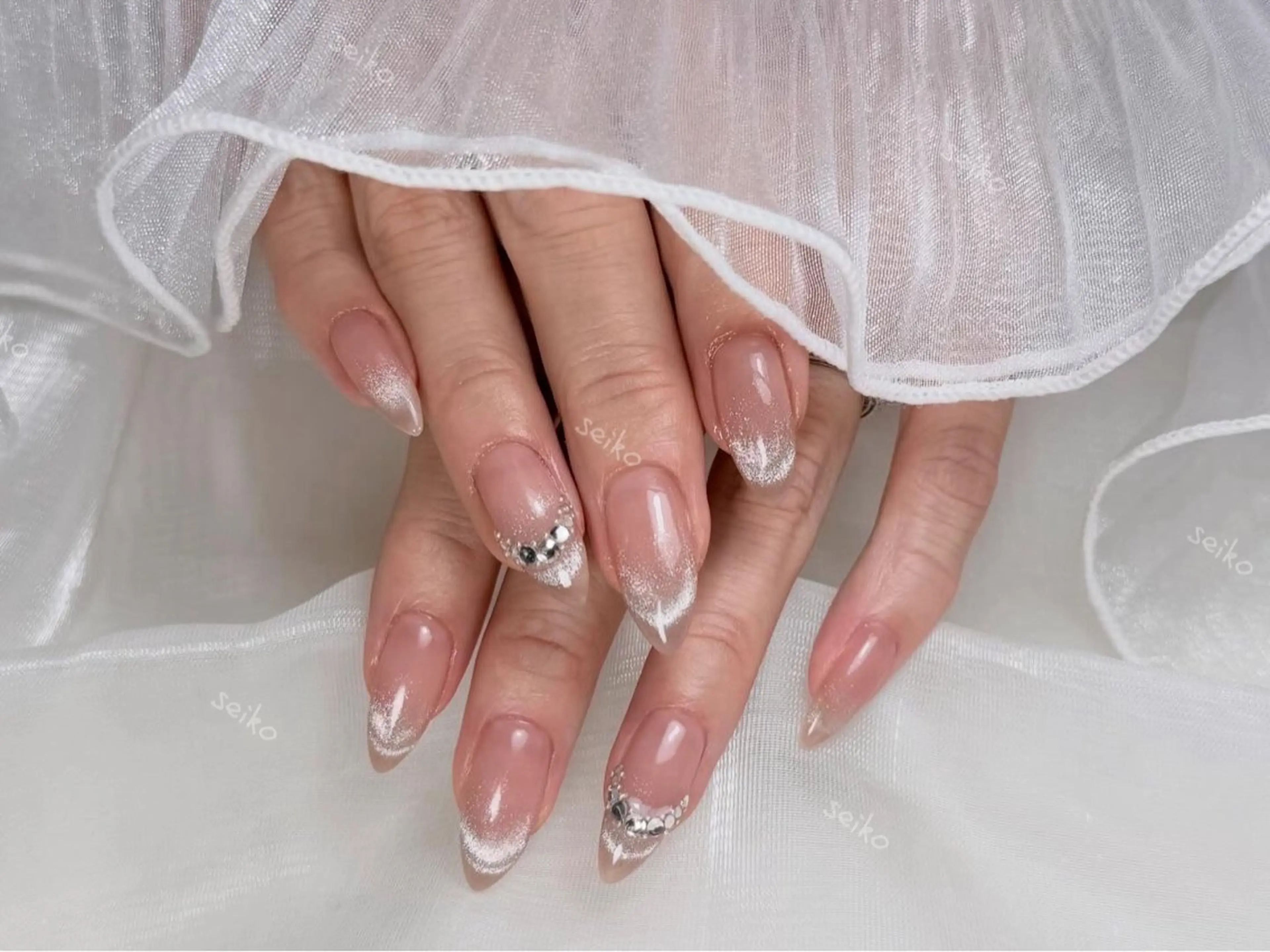 ネイル フレンチネイル キラキラネイル マグネットネイル マグネットフレンチ ハンドネイル SK 奈々子のネイルデザイン