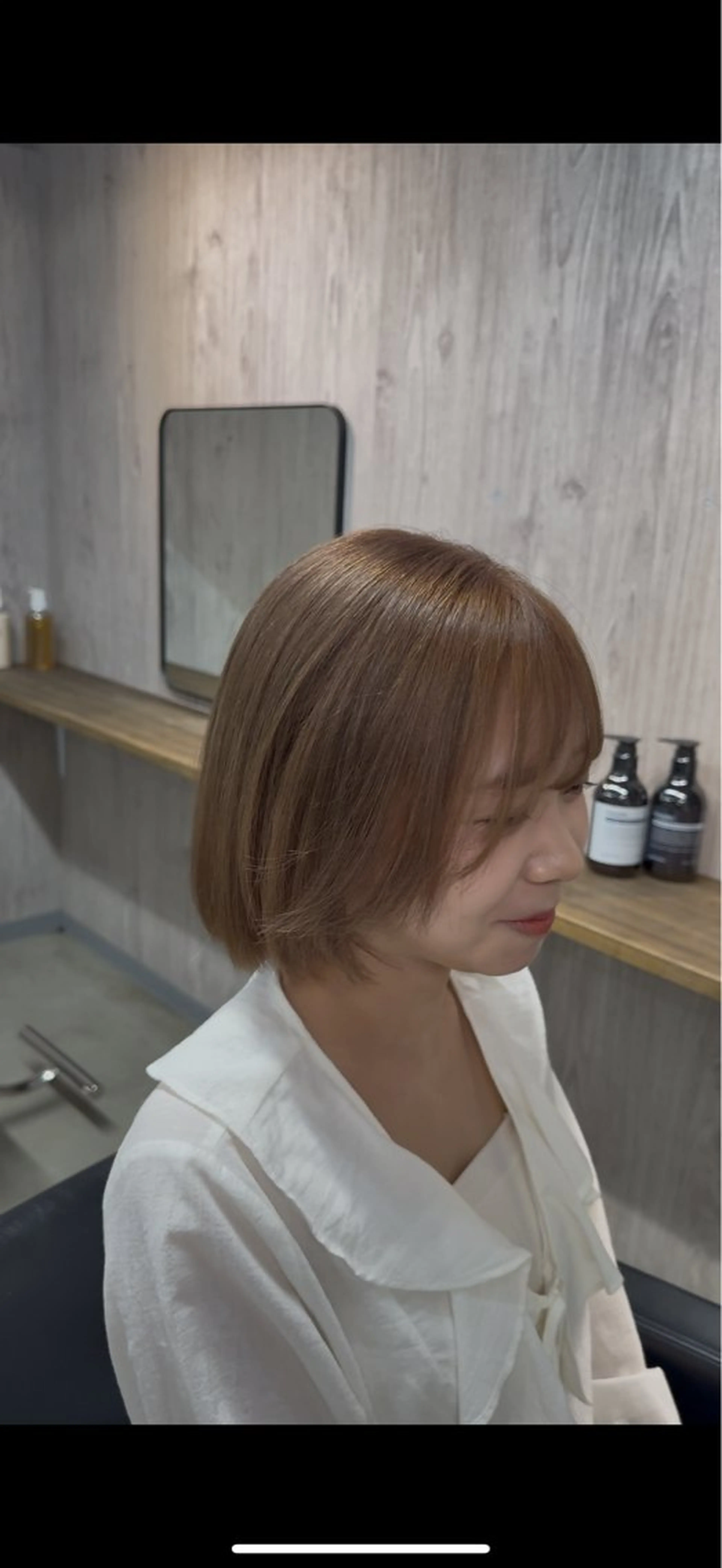 ミディアム ヘアカラー lafit 侑莉人のヘアスタイル