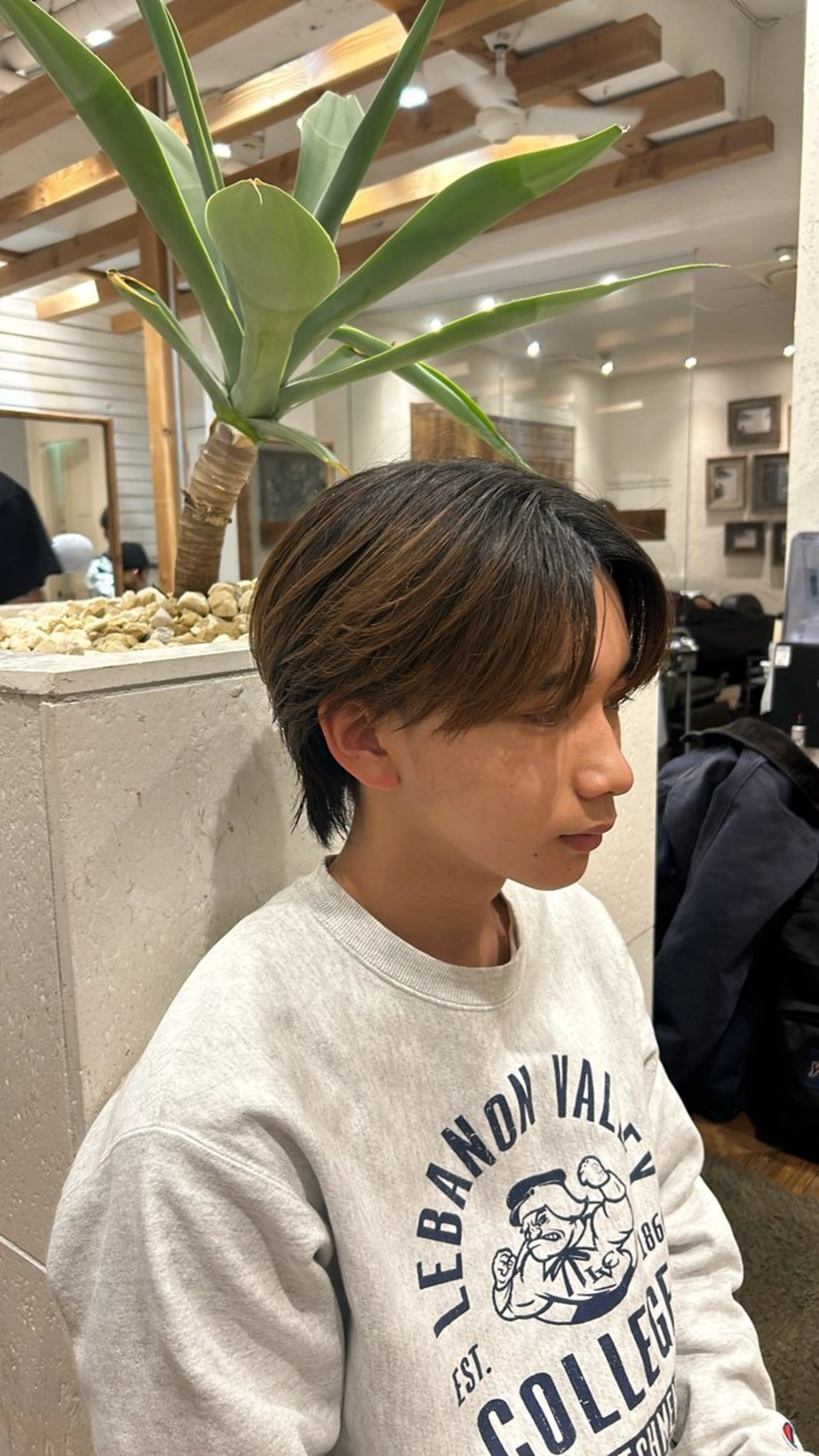 メンズ センターパート メンズウルフカット ウルフカット カット 三浦 翔太のヘアスタイル
