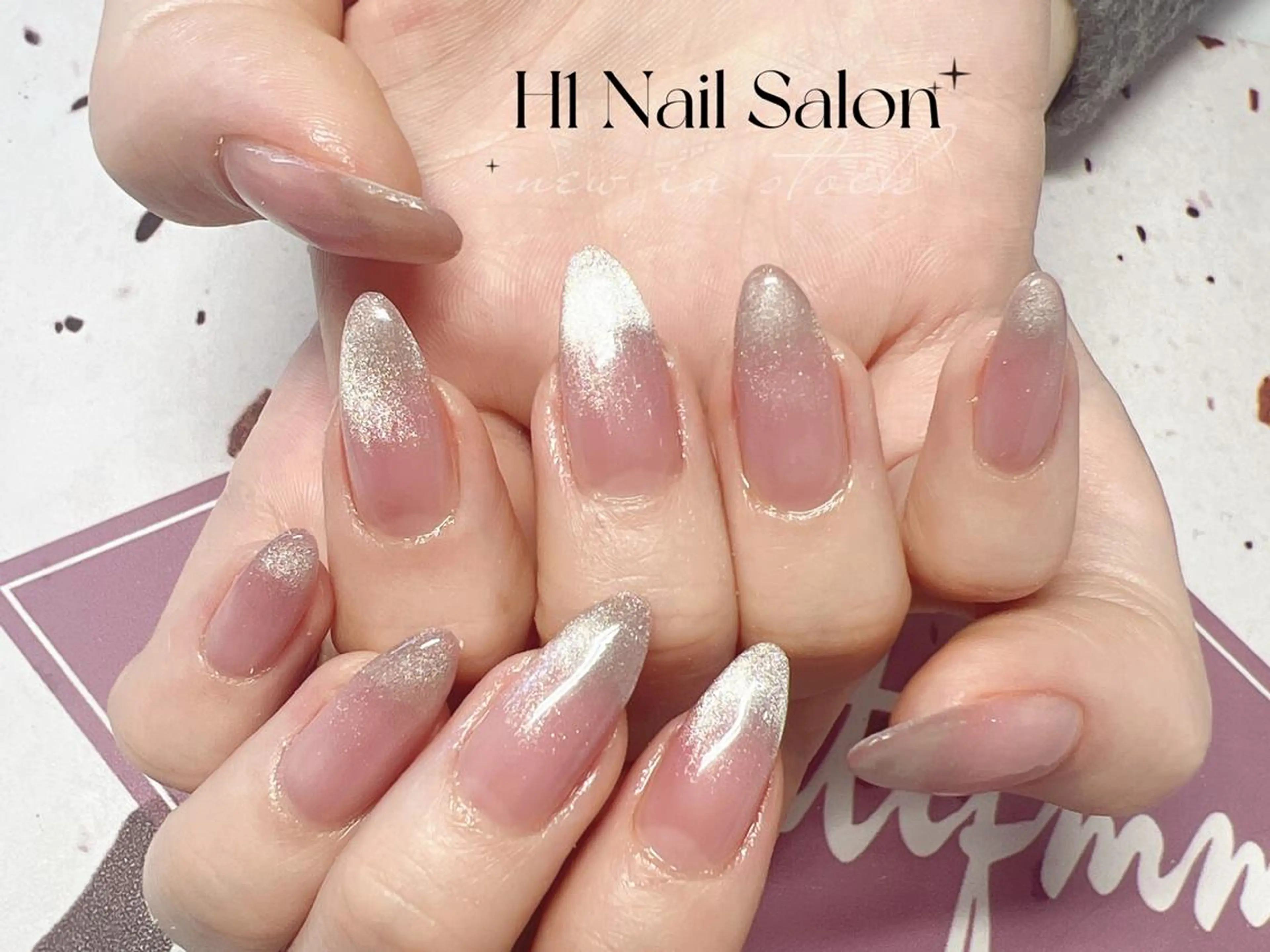 セミロング H1 ネイル サロンのネイルデザイン