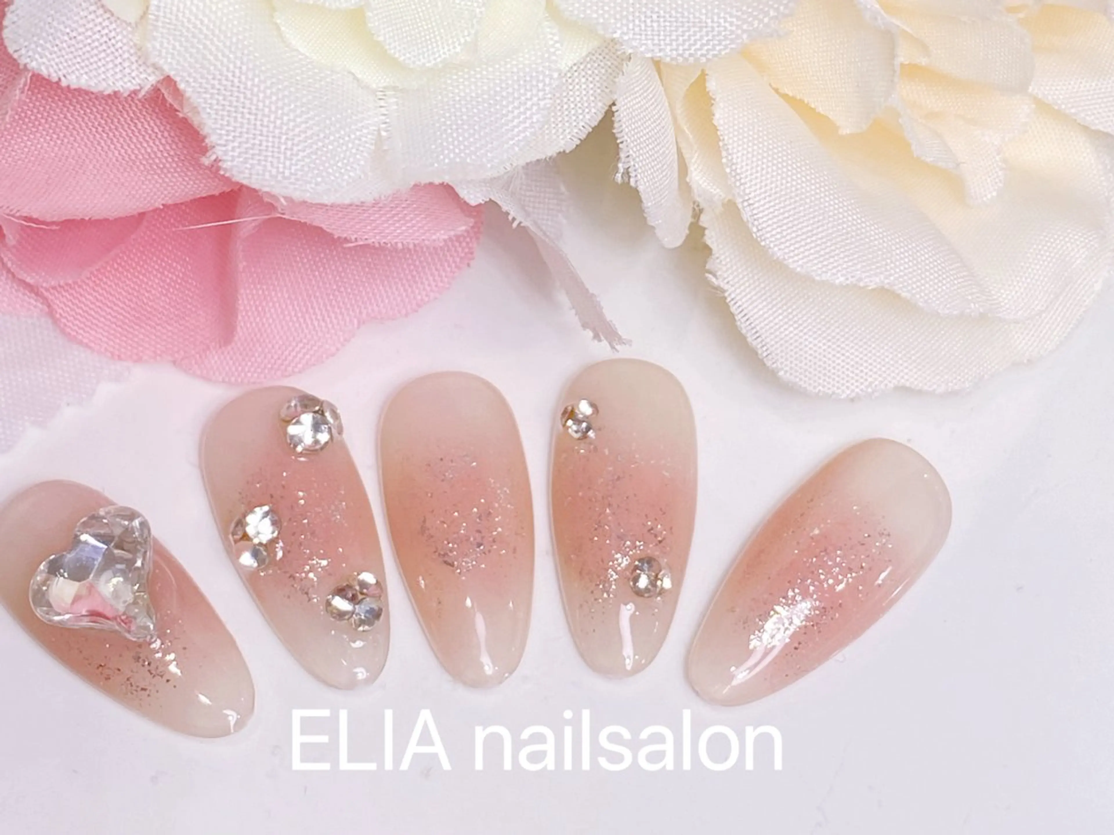 ネイル チークネイル 春ネイル ワンホンネイル ELIA【エリア】 nailsalonのネイルデザイン