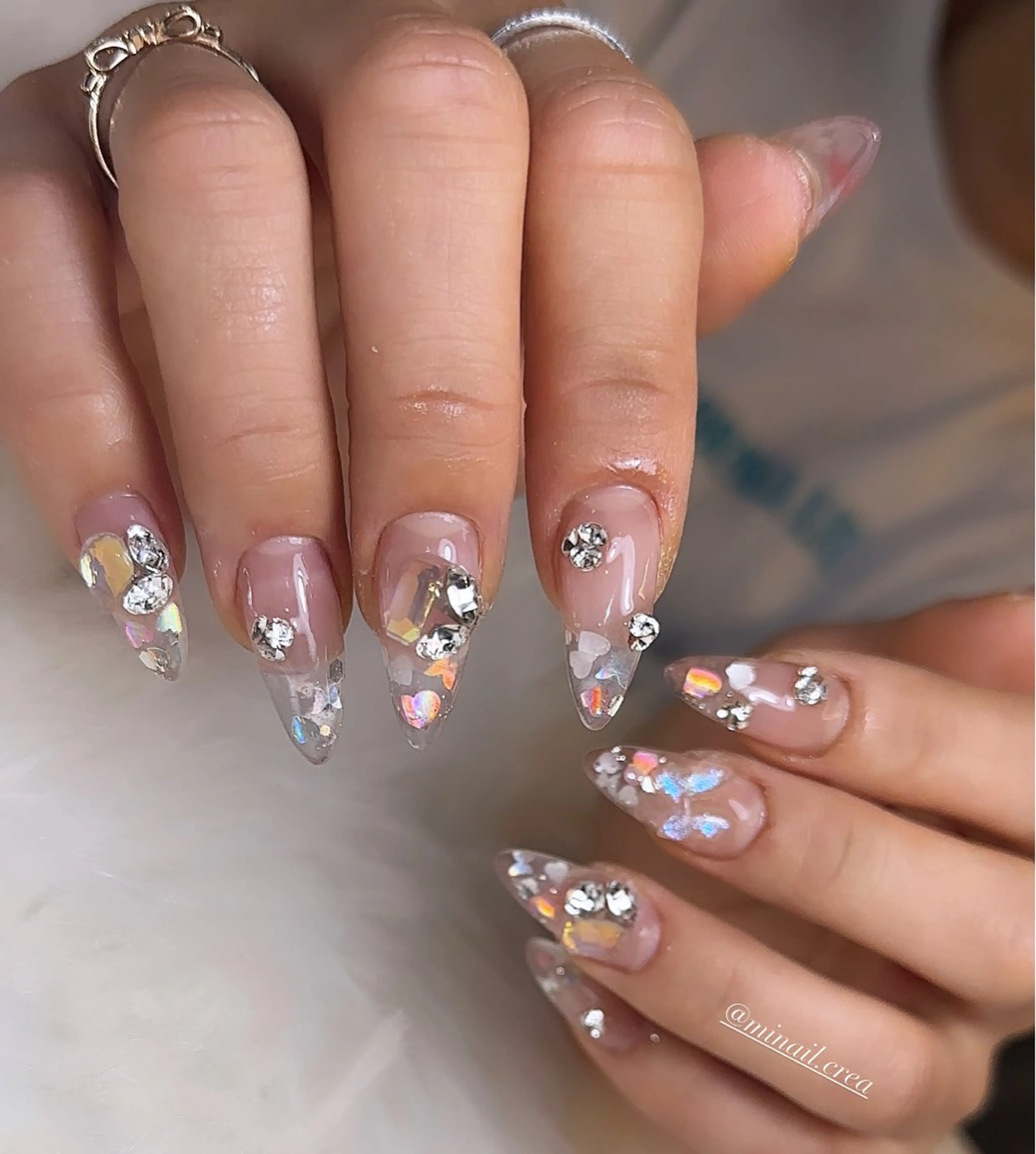 ネイル 長さ出し ジェルネイル ホログラムネイル キラキラネイル ロングネイル ハンドネイル CRéA　-private nailsalon-所属・CReA nailのネイルデザイン