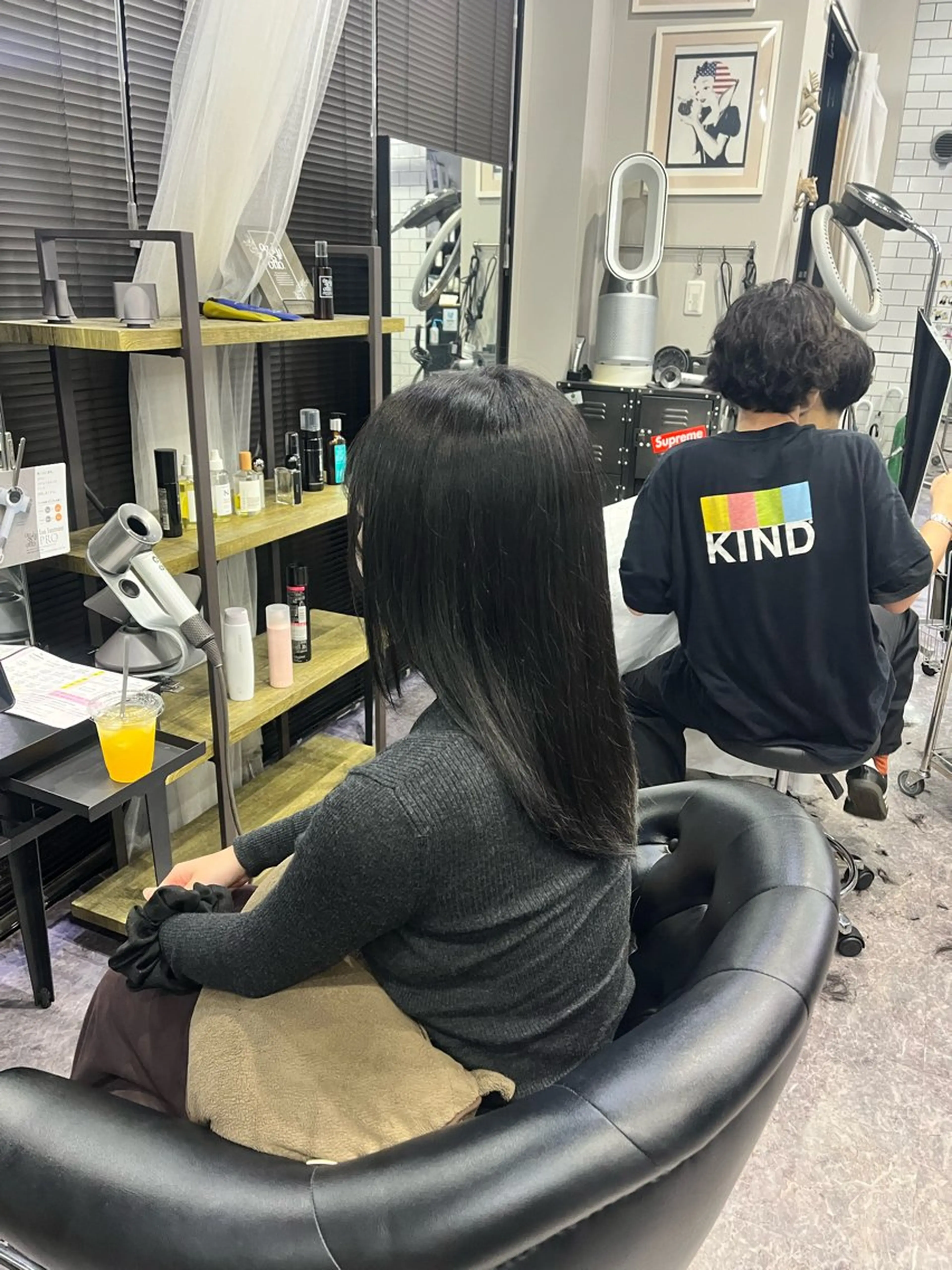 セミロング カット ヘアカラー 友滝 真菜美のヘアスタイル