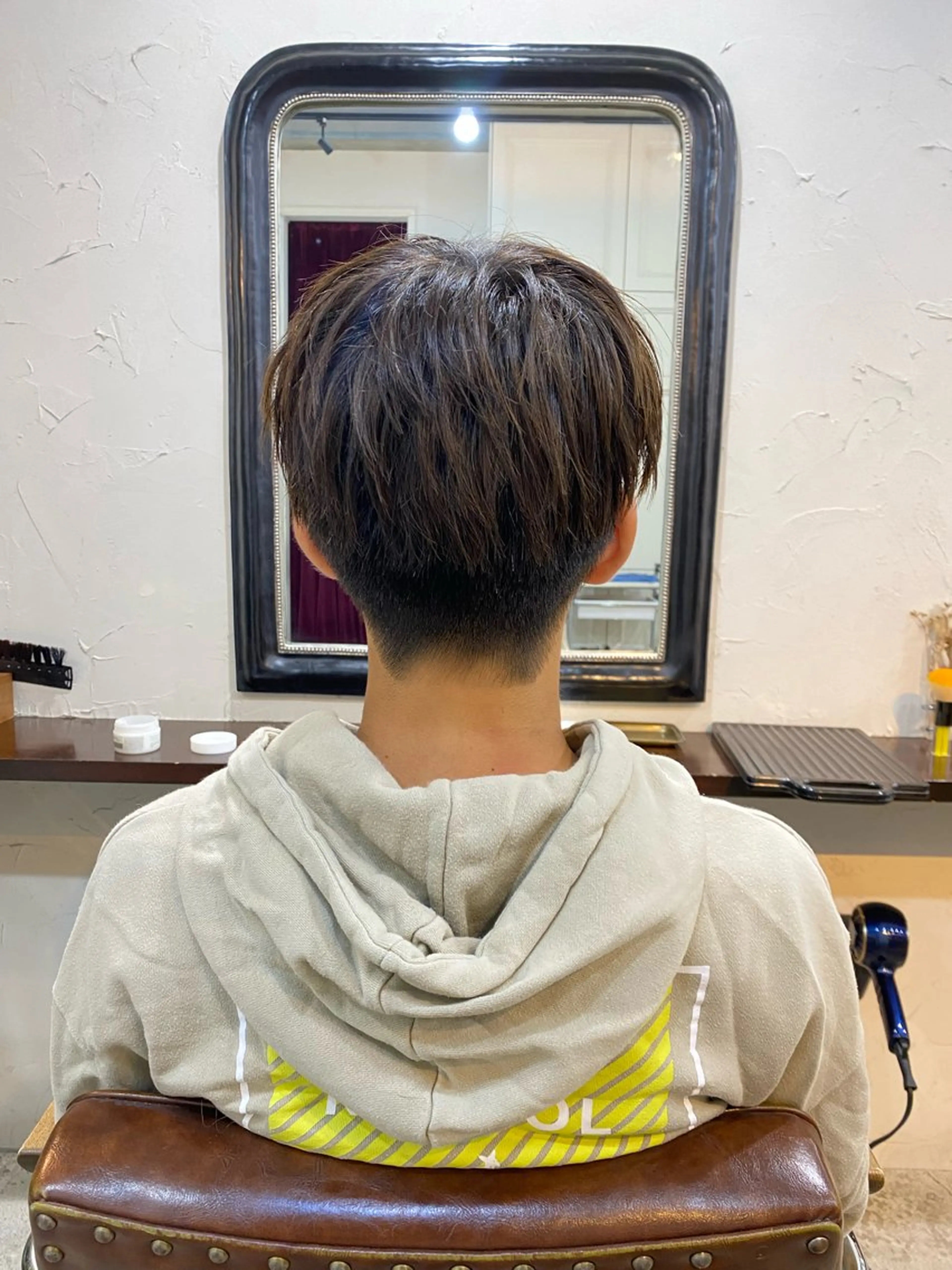 ショート メンズ 刈り上げ ショートヘア 志賀 あずみのヘアスタイル