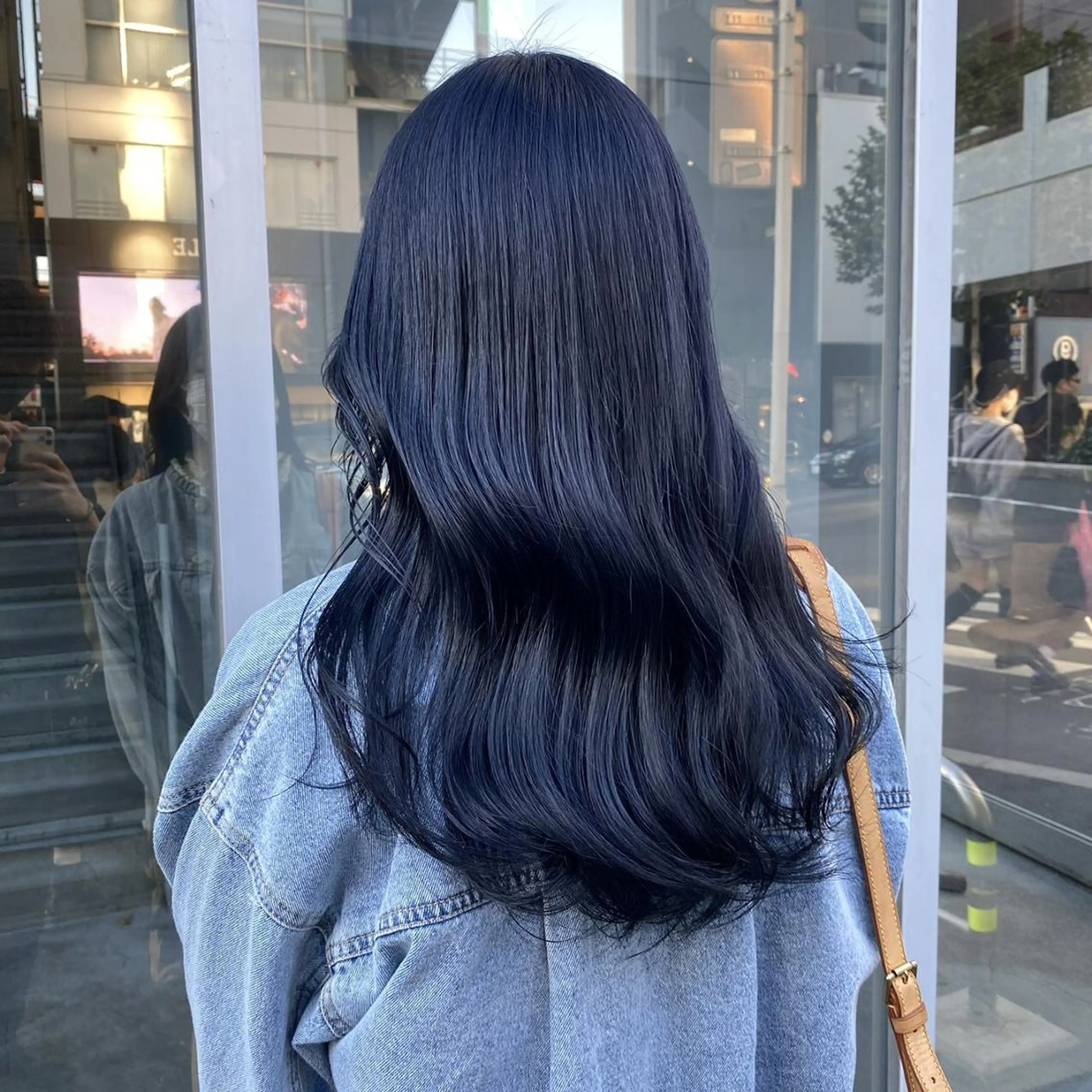 ミディアム 🤍韓国寒色カラー 🤍MADOKAのヘアスタイル