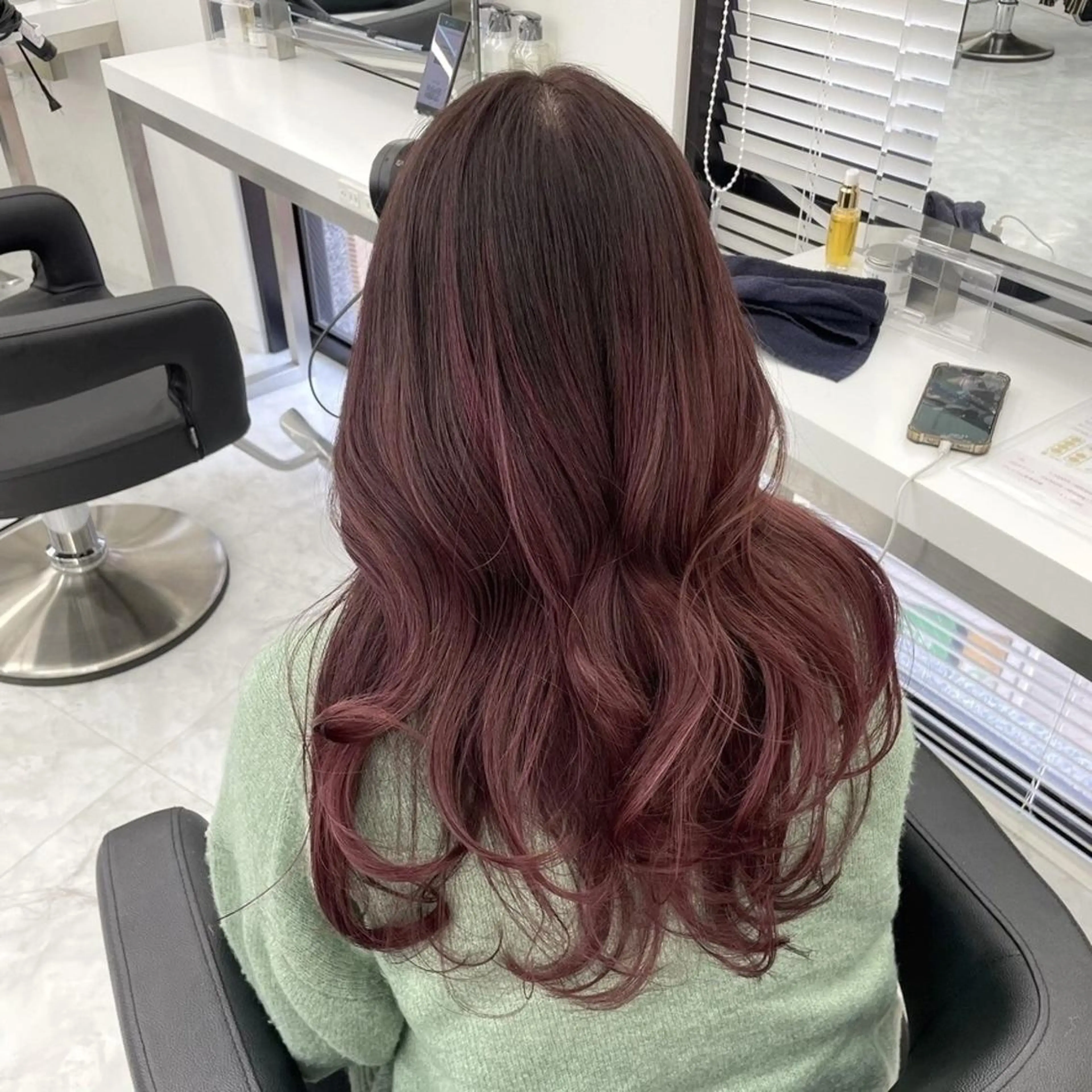 カラー 暗め🩶寒色🩶 お洒落に✨/円香のヘアスタイル
