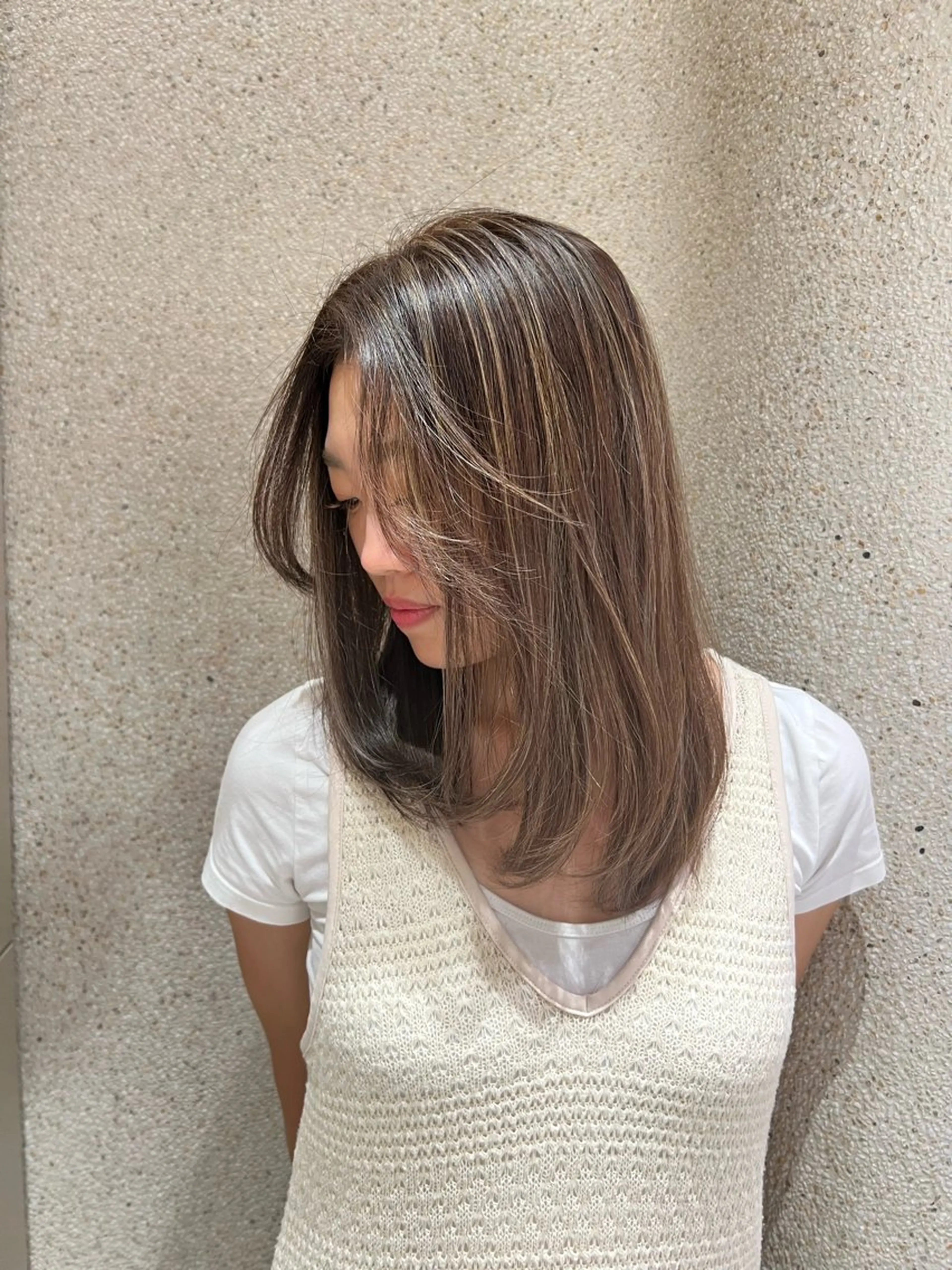 ロング レイヤーカット カット トリートメント mei 🌔 ショート・ボブカットのヘアスタイル