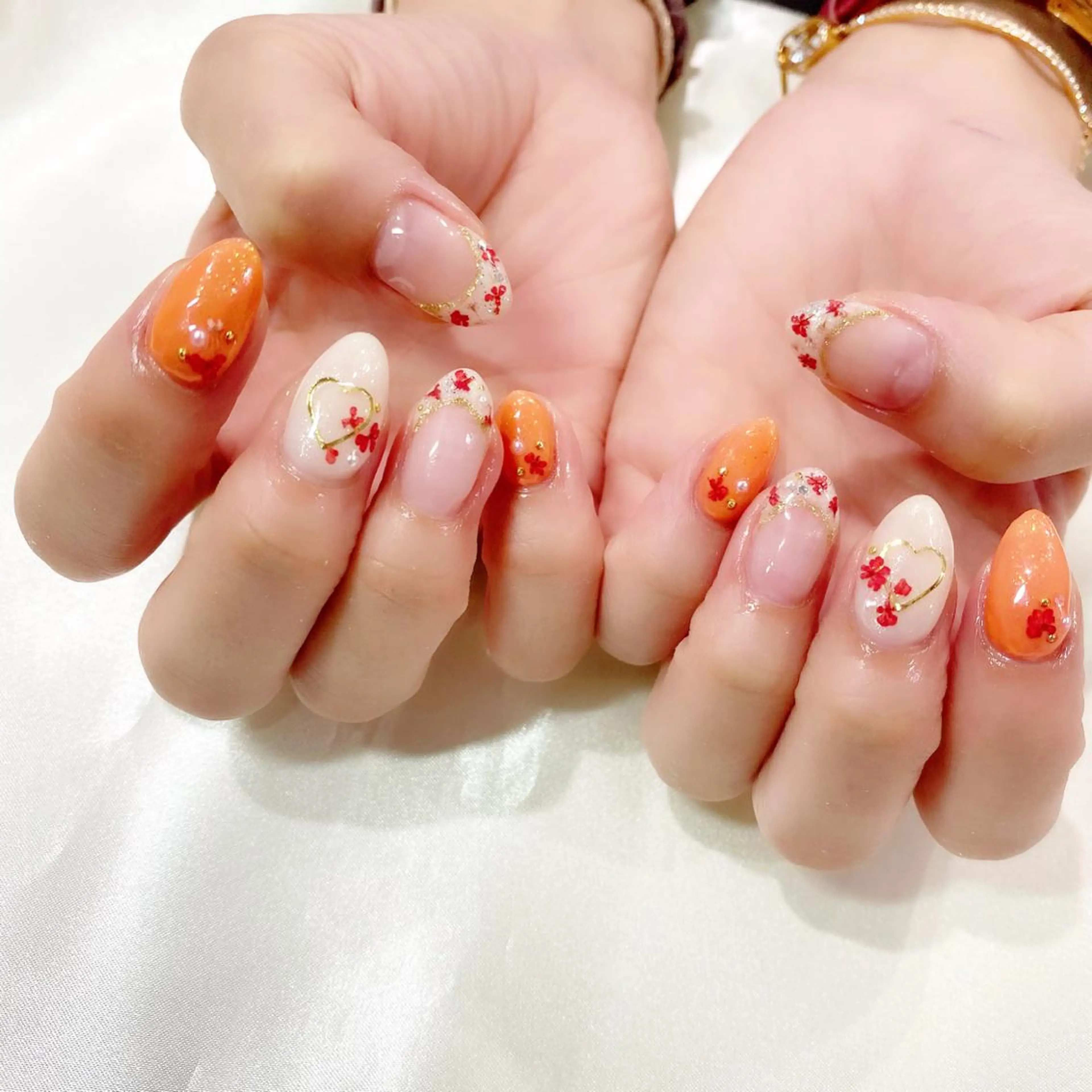 ネイル フラワーネイル ハート オレンジ 夏ネイル Salon Ｋのネイルデザイン
