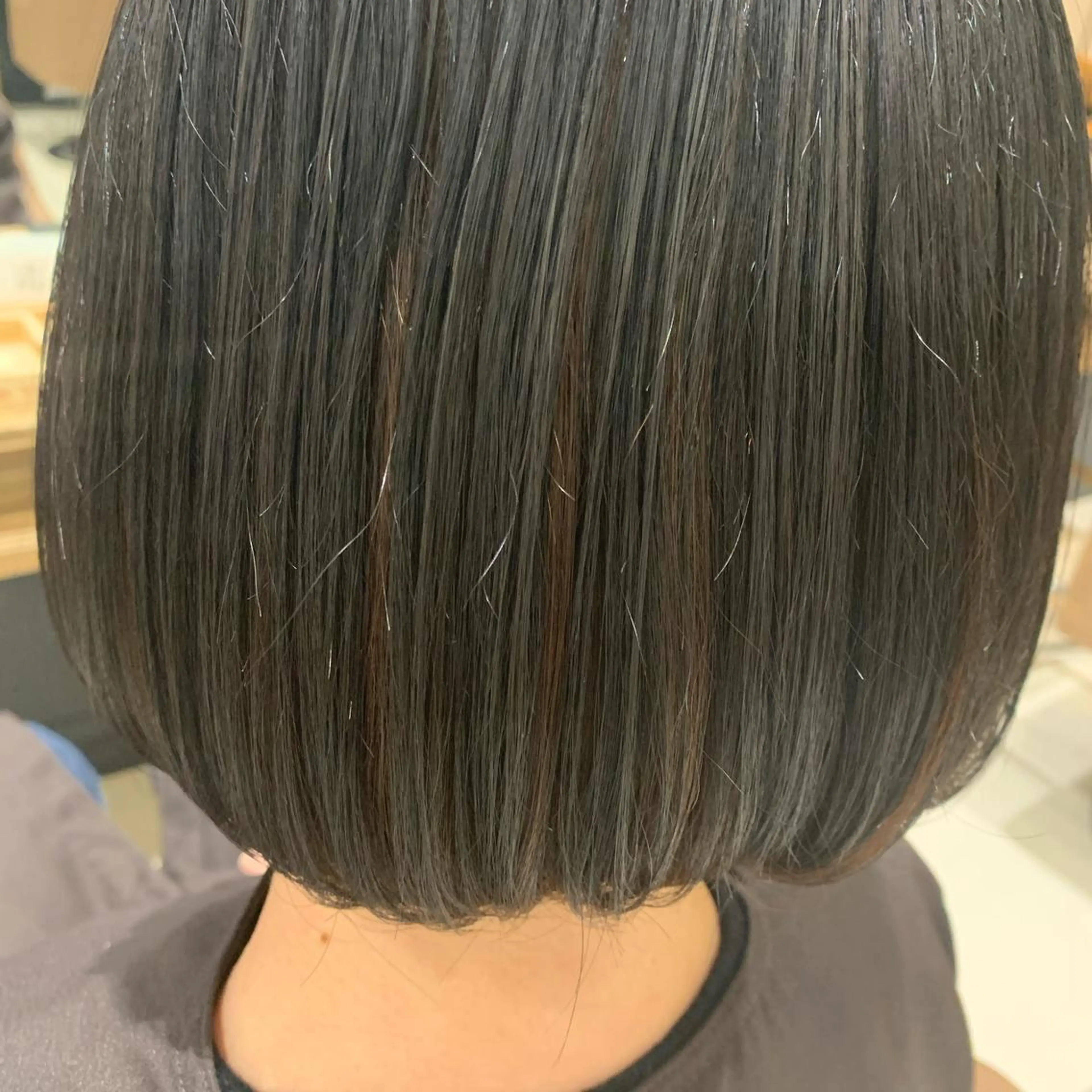 ショート カラー インナーカラー 松永 らりっさのヘアスタイル