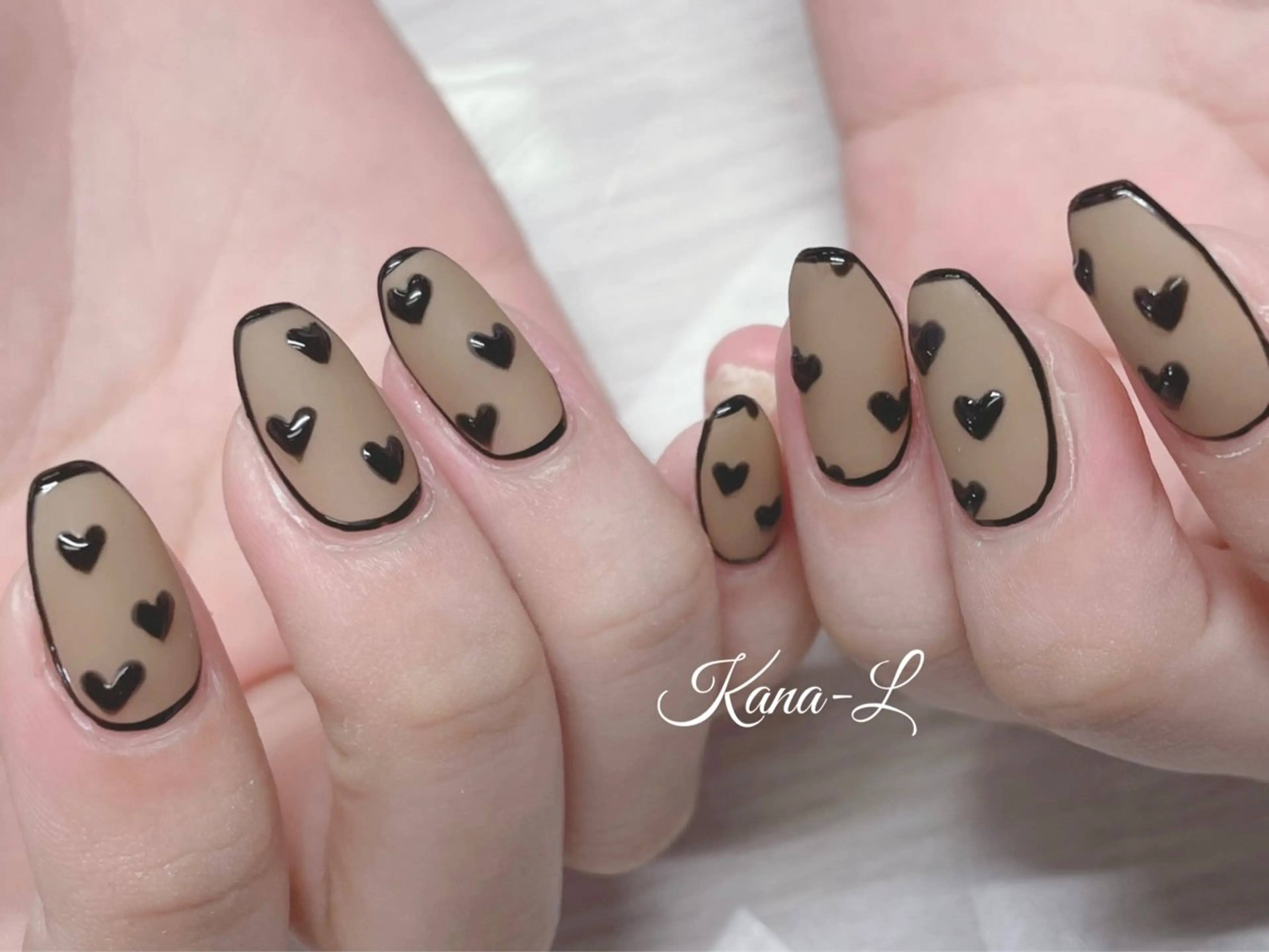 ネイル ジェルネイル ハート マットネイル パラジェル 芦辺 香奈のネイルデザイン