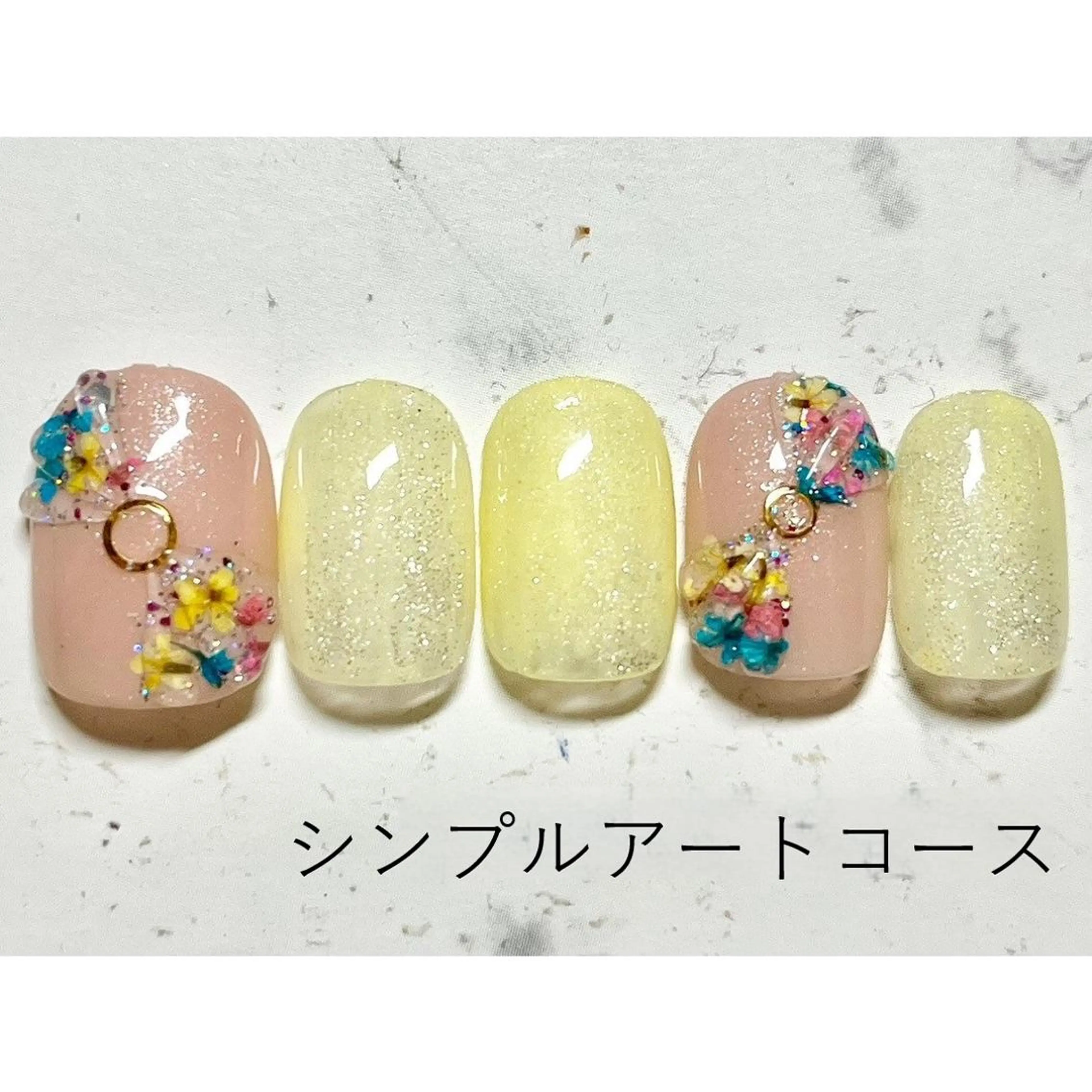 ネイル ハンドネイル ネイルサロン Bliss（ブリス）のネイルデザイン