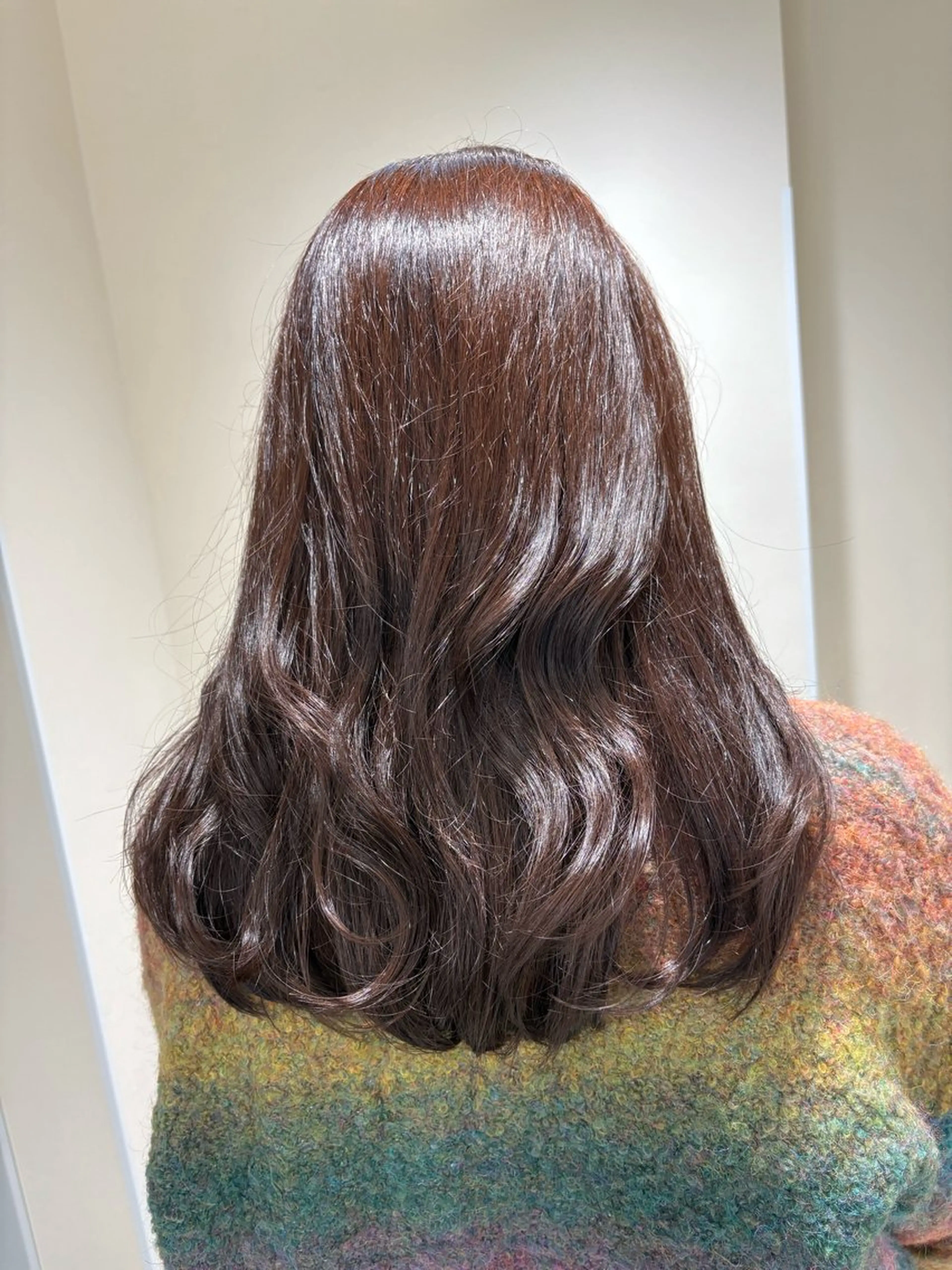 ロング カラー カット ヘアカラー トリートメント NaVIユウジ ブリーチカラーのヘアスタイル