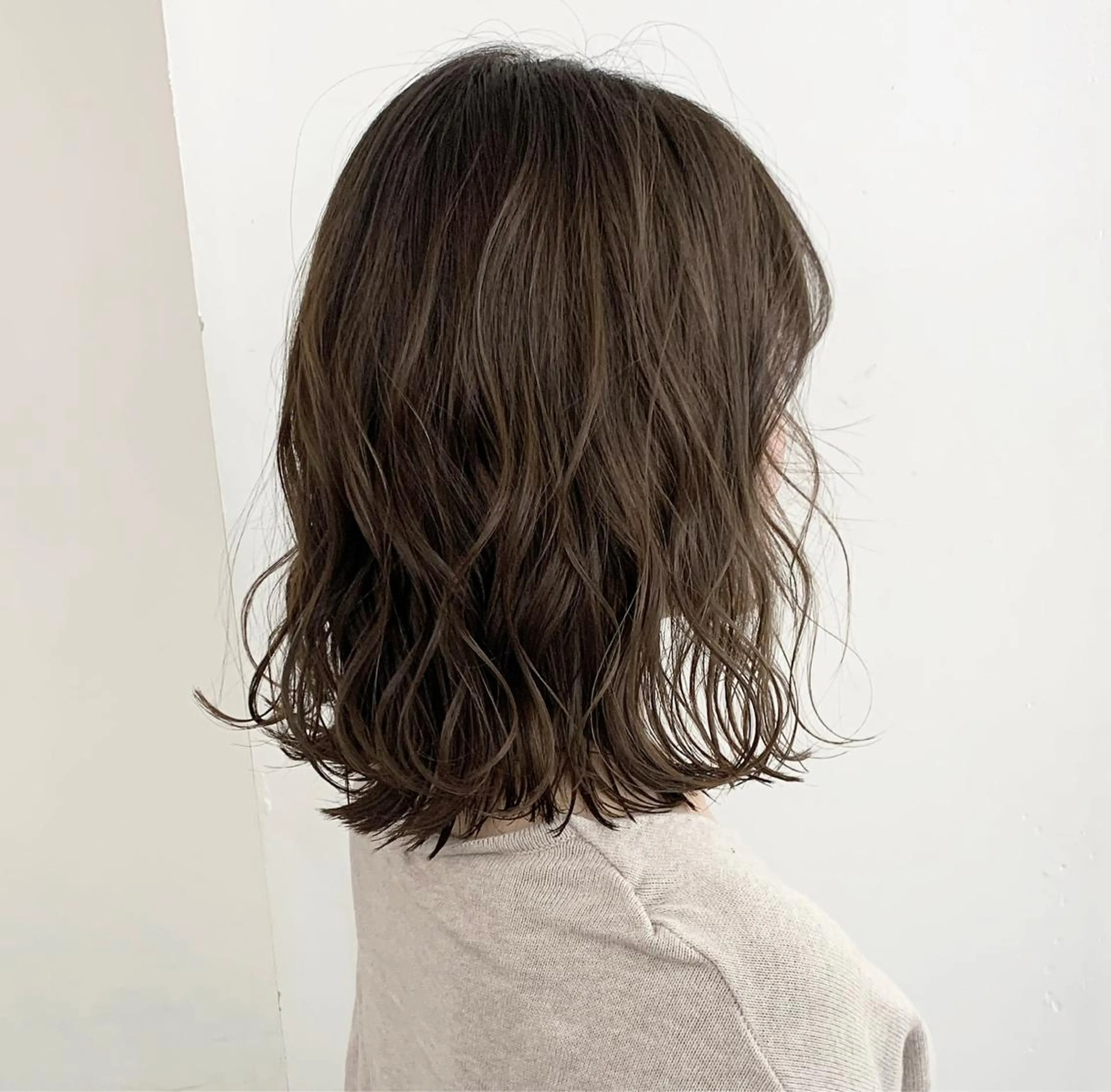 ミディアム 渋谷ブリーチカラー 韓国ヘアyuikoのヘアスタイル