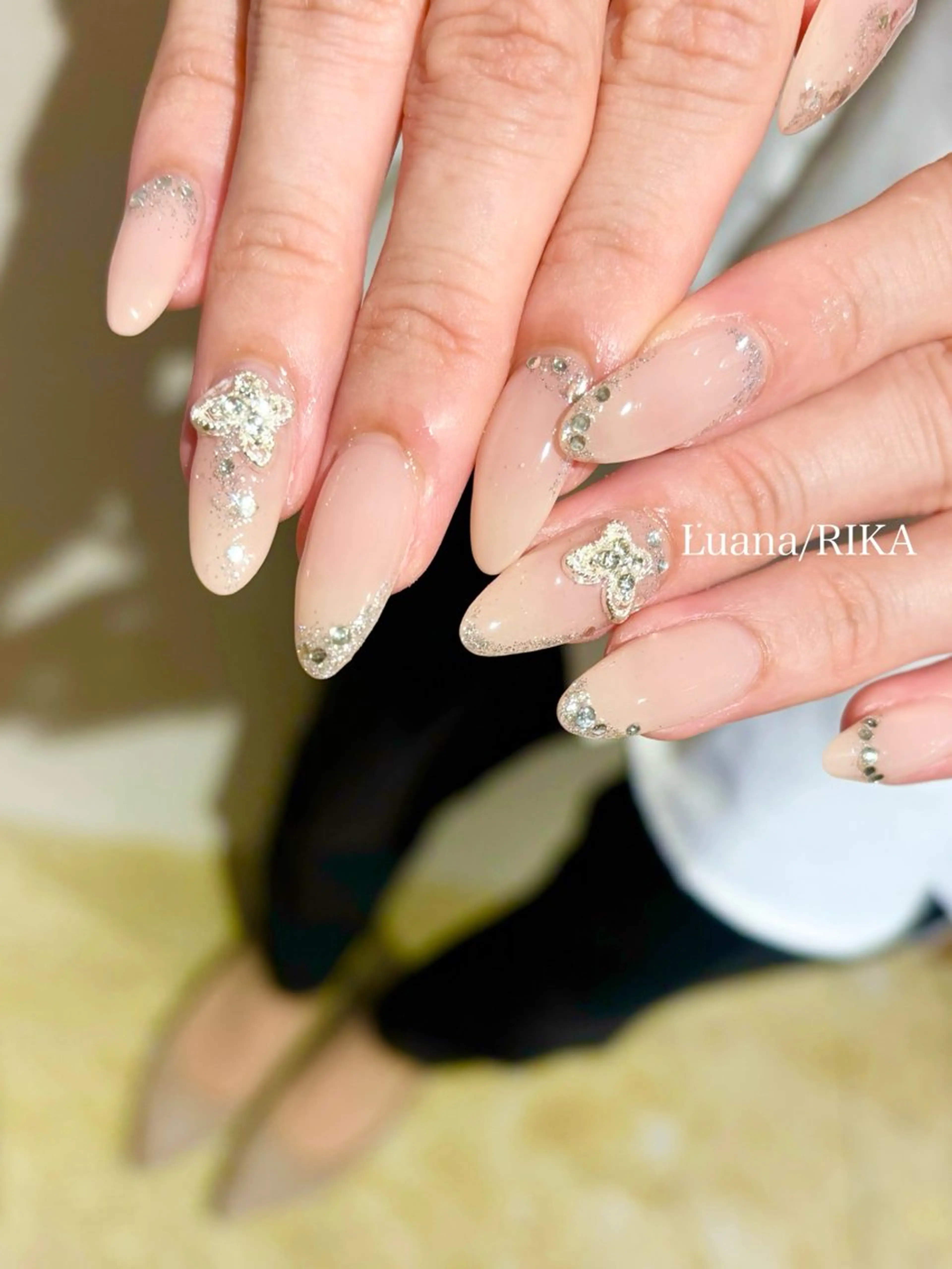 ネイル 持ち込み ブライダルネイル ハンドネイル Nail Salon Luana Rikaのネイルデザイン