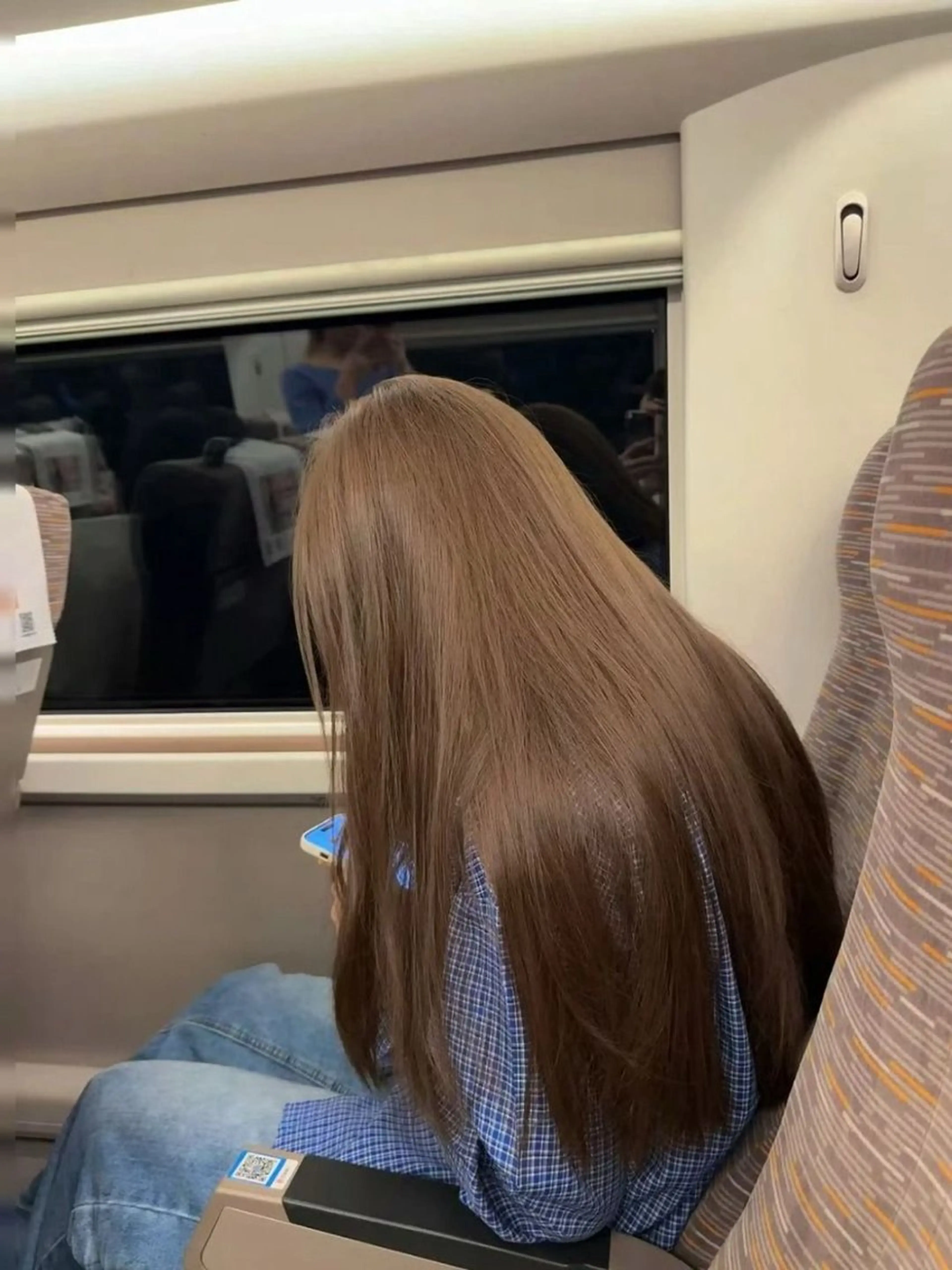 ロング カラー ヘアカラー トリートメント ヘッドスパ ヘアセット 🤍レイヤーカット/ ベージュヘア🤍のヘアスタイル