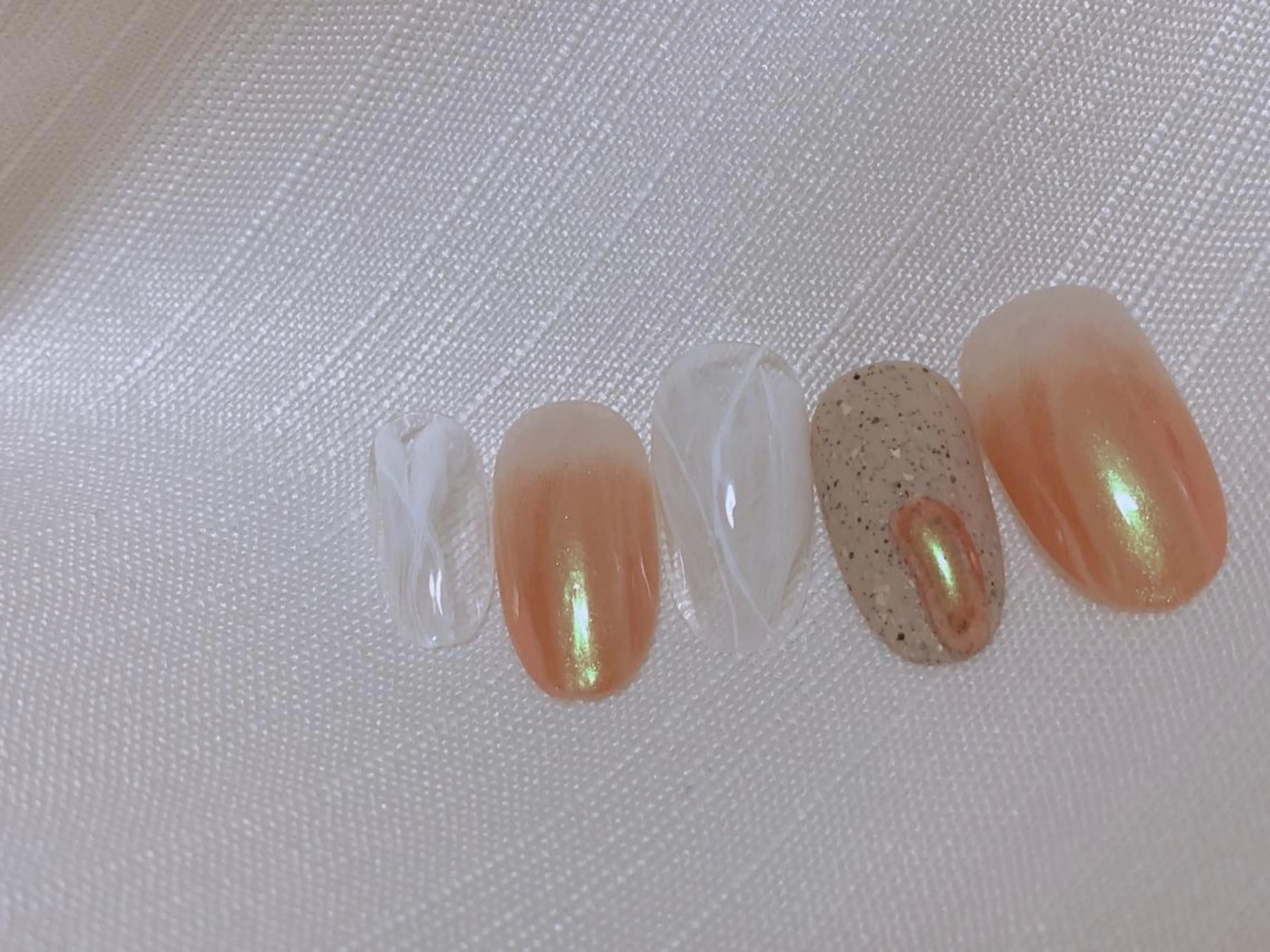 ネイル アートネイル 大人キレイ 𝑁𝑖𝑥𝑖𝑠のネイルデザイン