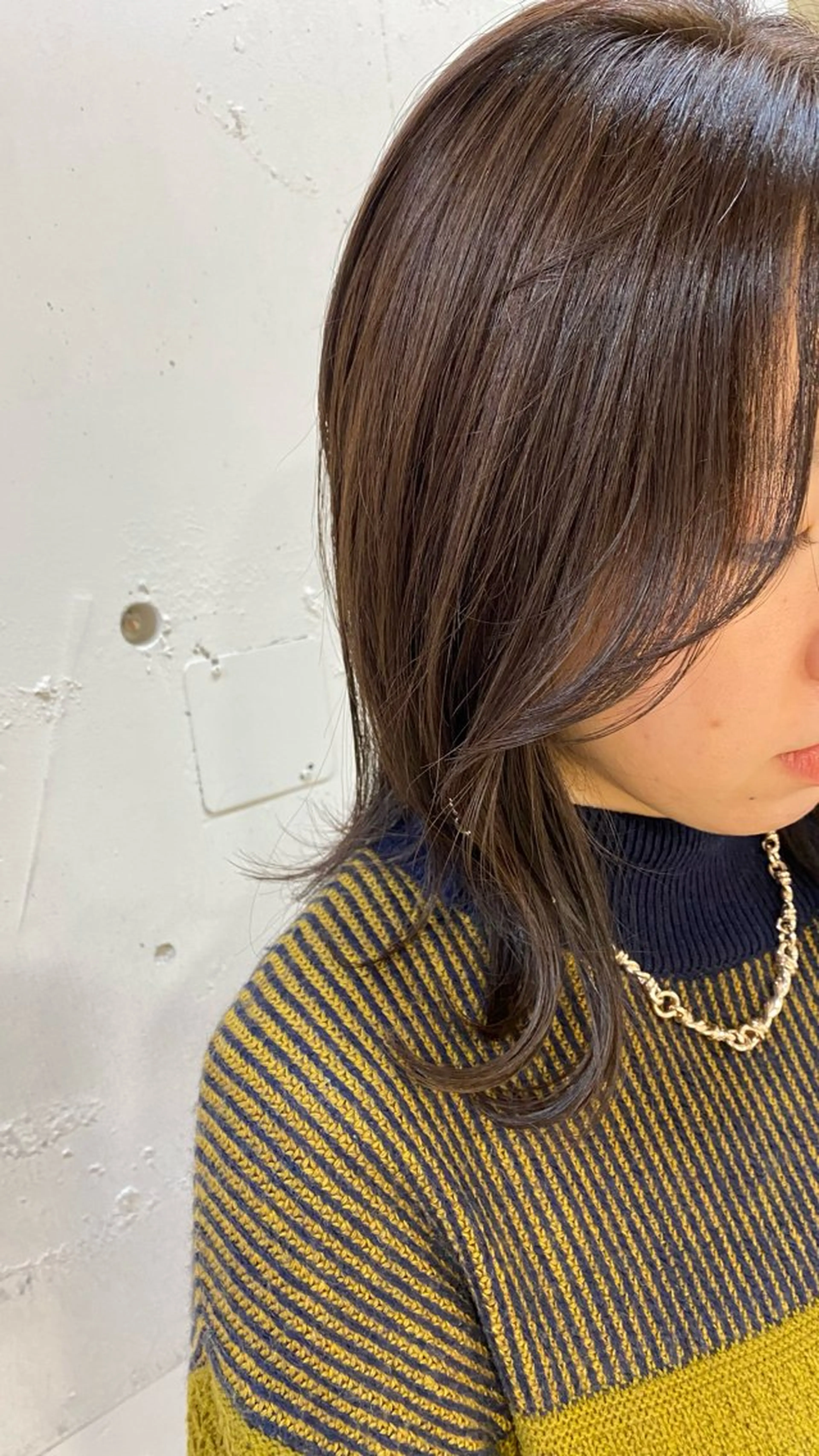 ミディアム カラー 透明感カラー グレージュ オリーブグレージュ オリーブグレー 小顔カット 佐藤 侑哉のヘアスタイル