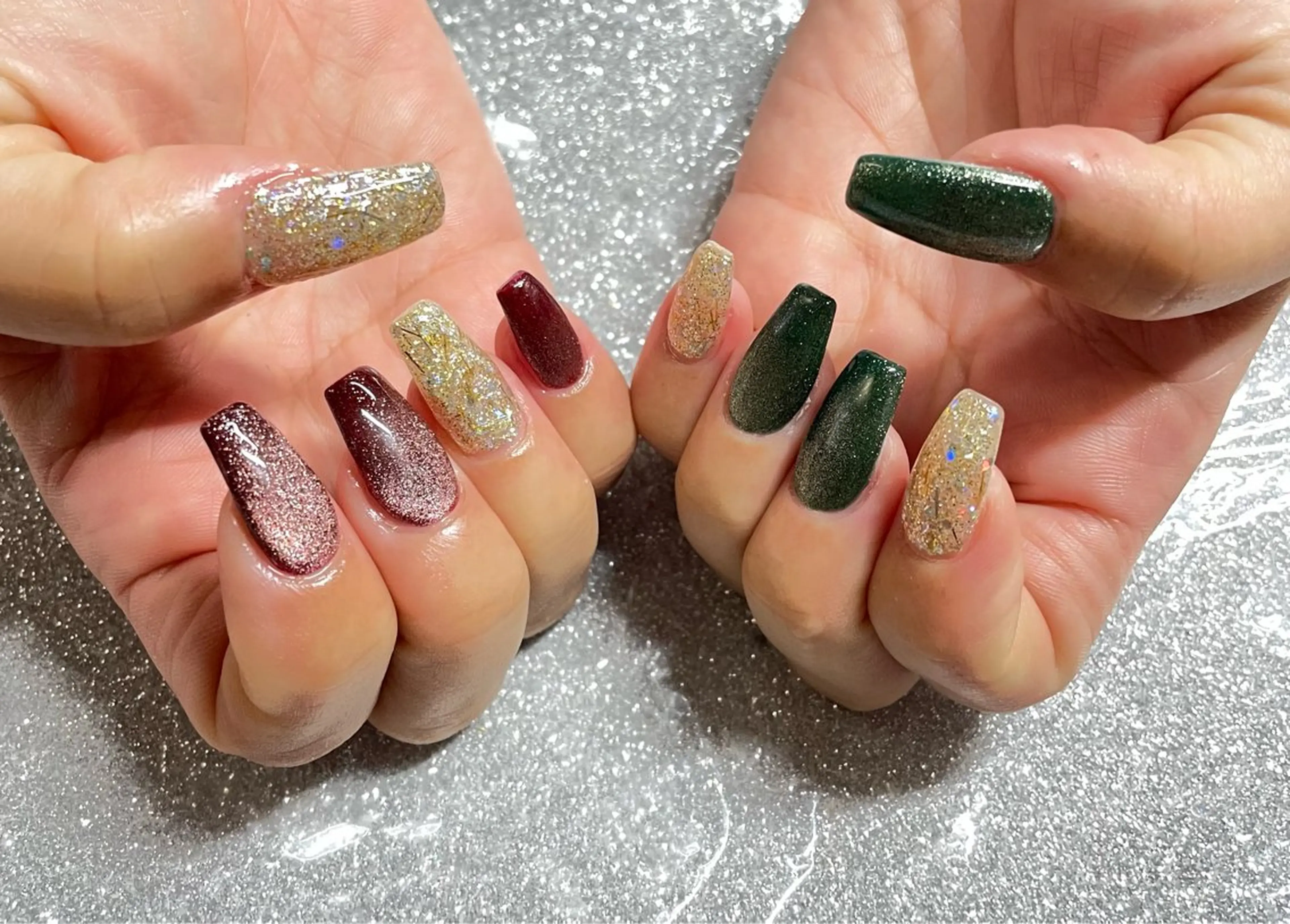 ネイル ハンドネイル VIERU 🌈🎀💖のネイルデザイン