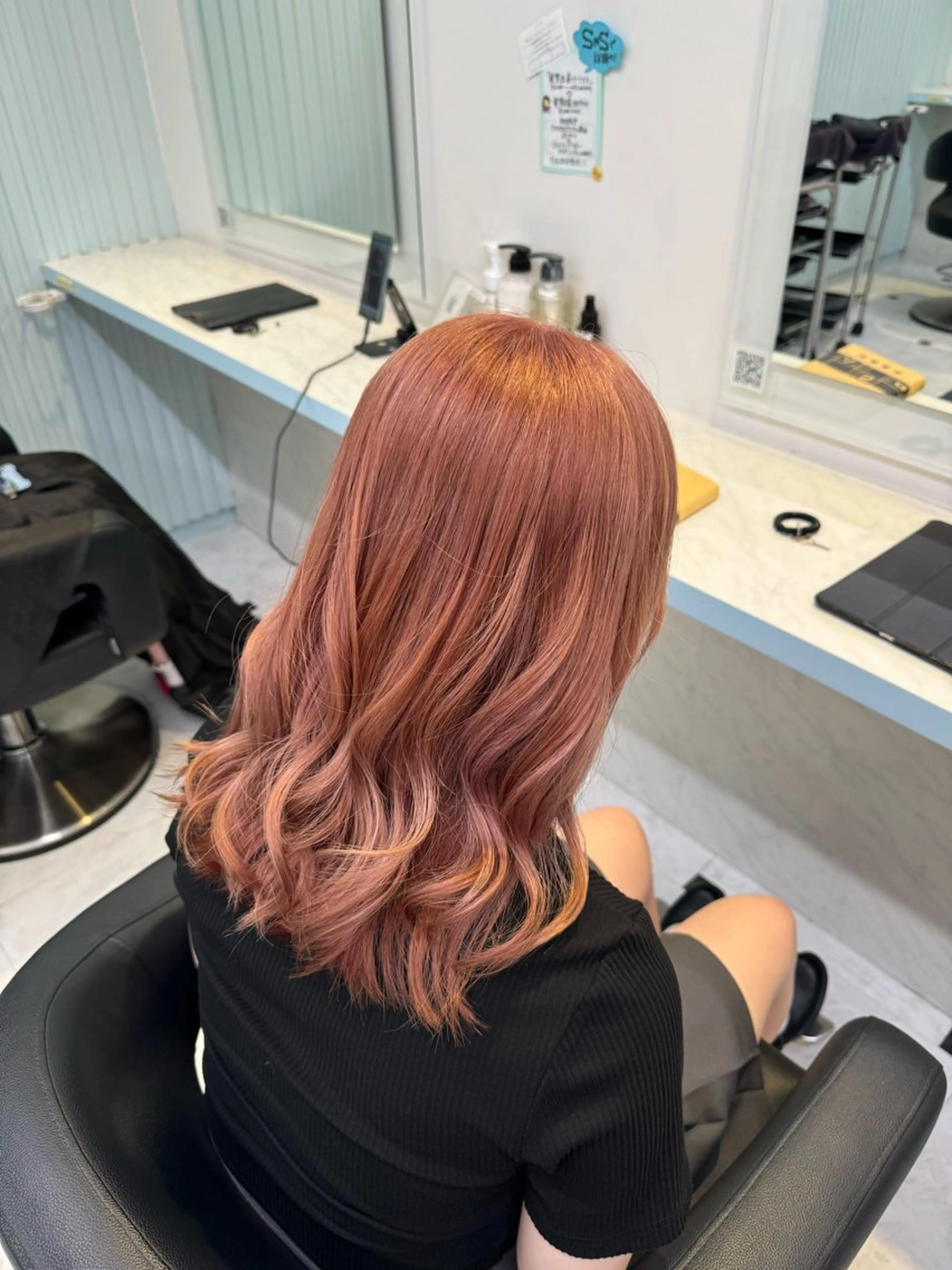 ロング カラー ヘアカラー 🧡モテ髪＆透明感 🧡オレンジ🌻🧡のヘアスタイル
