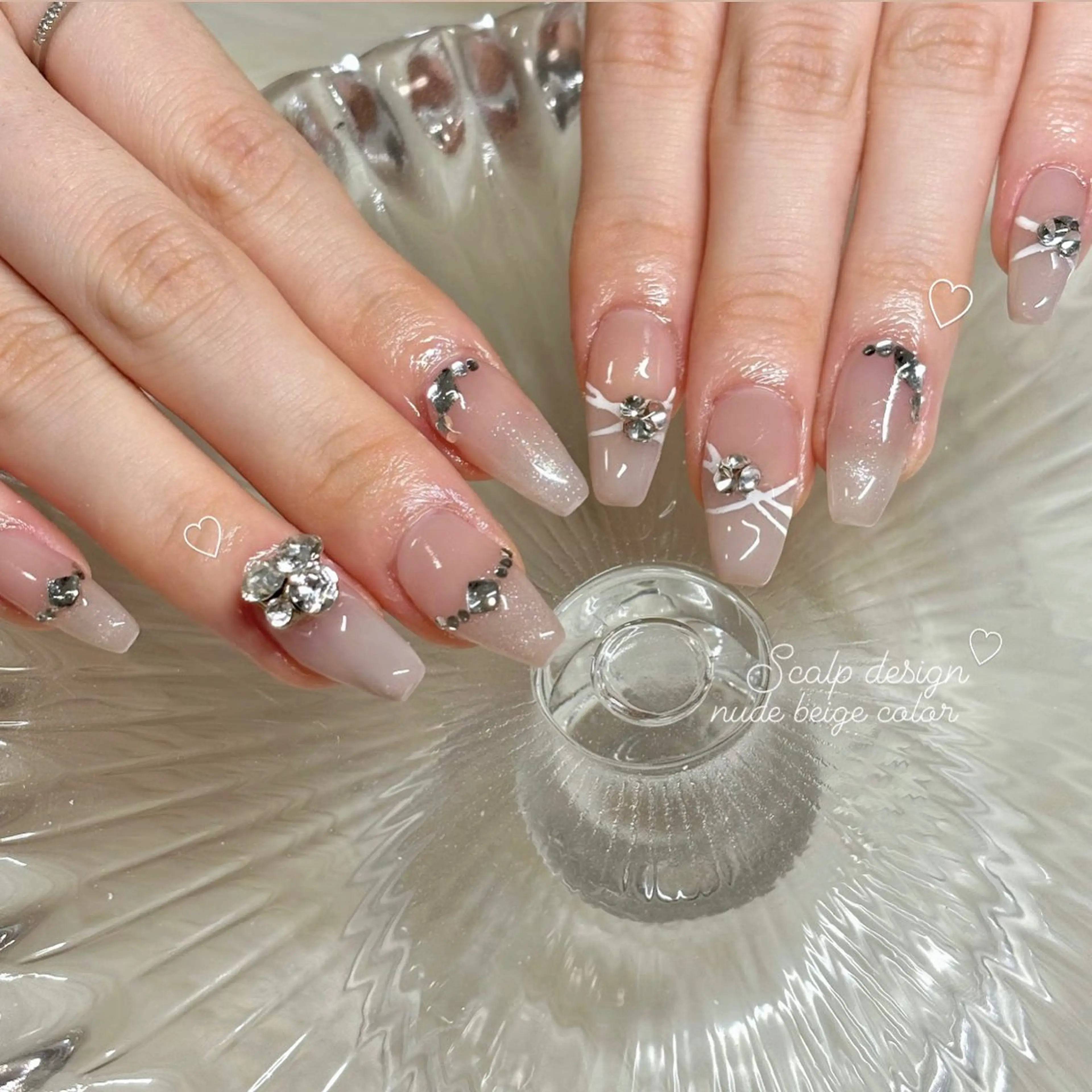 ネイル ハンドネイル Sii nail 🤍SAKIのネイルデザイン