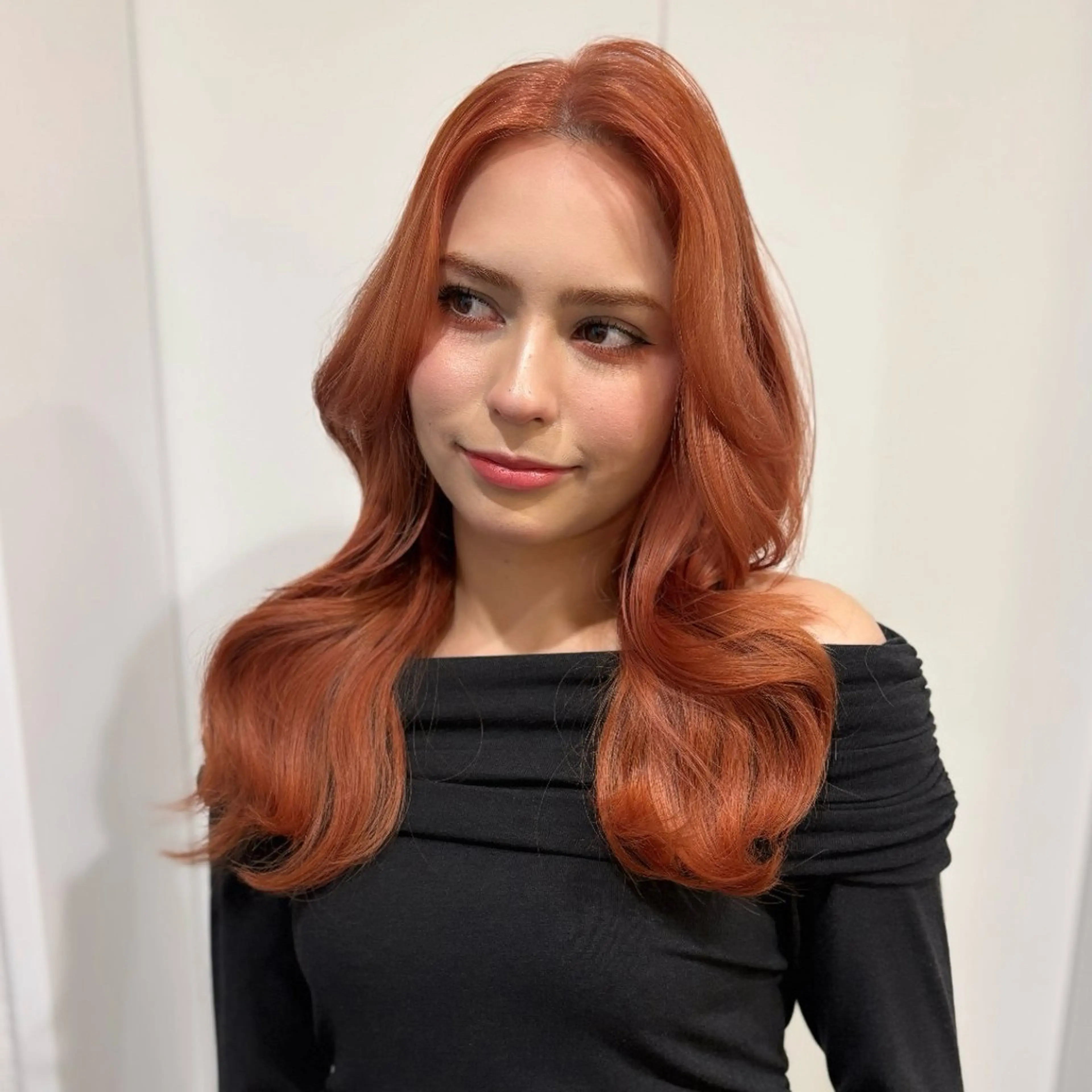 セミロング カラー レイヤーカット カット ヘアカラー トリートメント ハイトーン/ウルフ/ レイヤー/Asukaのヘアスタイル
