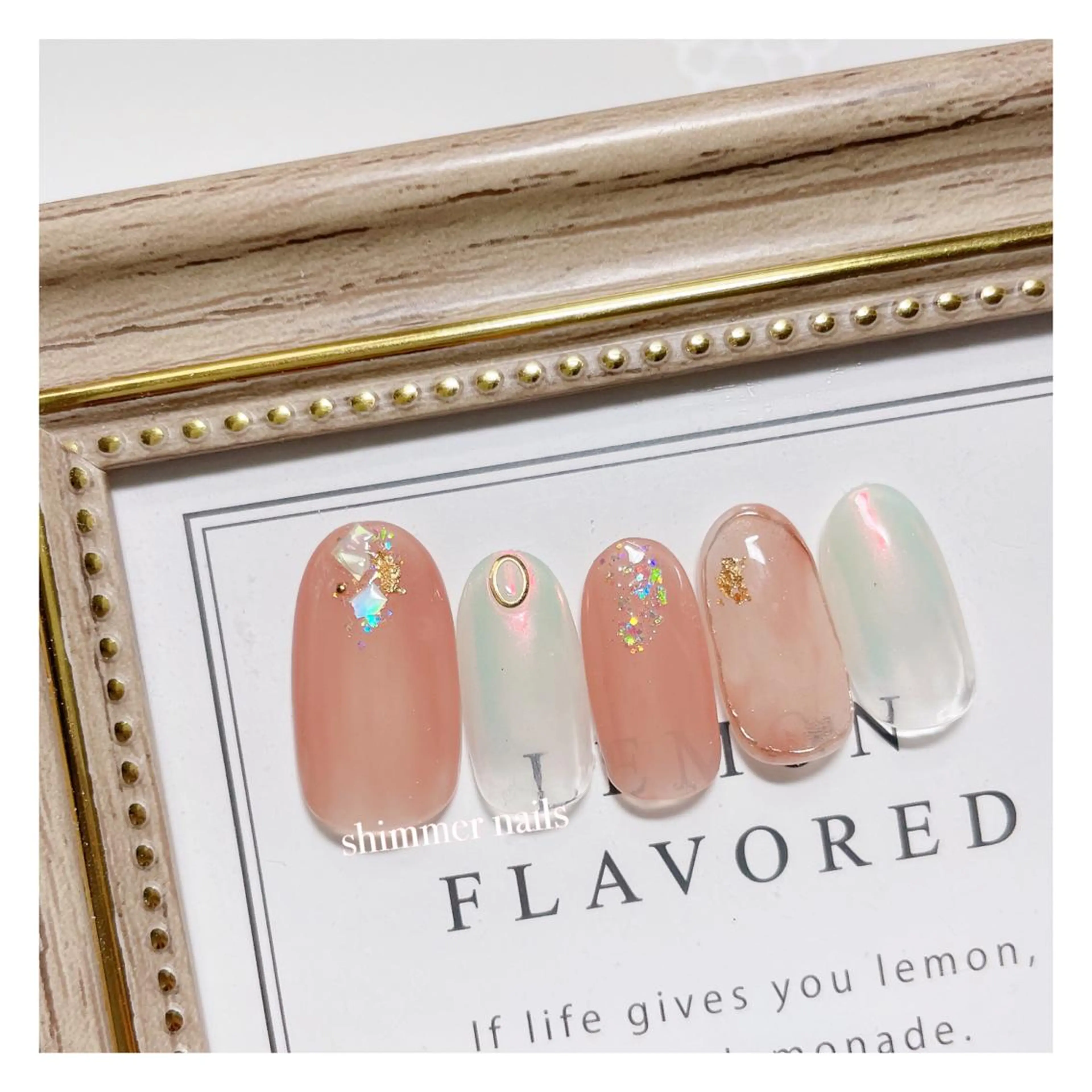 ネイル オーロラネイル ピンク shimmer nailsのネイルデザイン