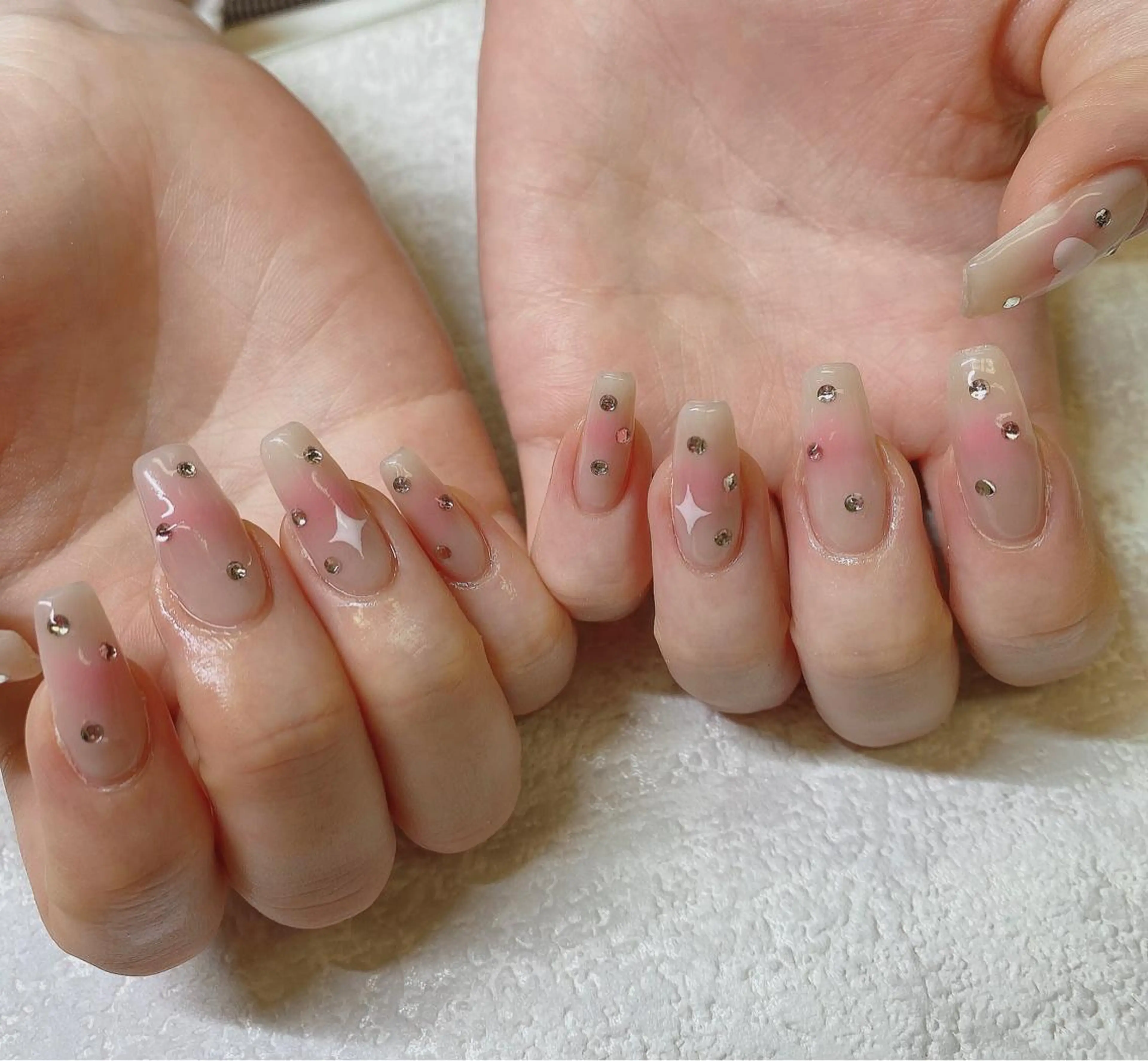 ミディアム ハンドネイル JNA認定講師🌸 RIEのネイルデザイン