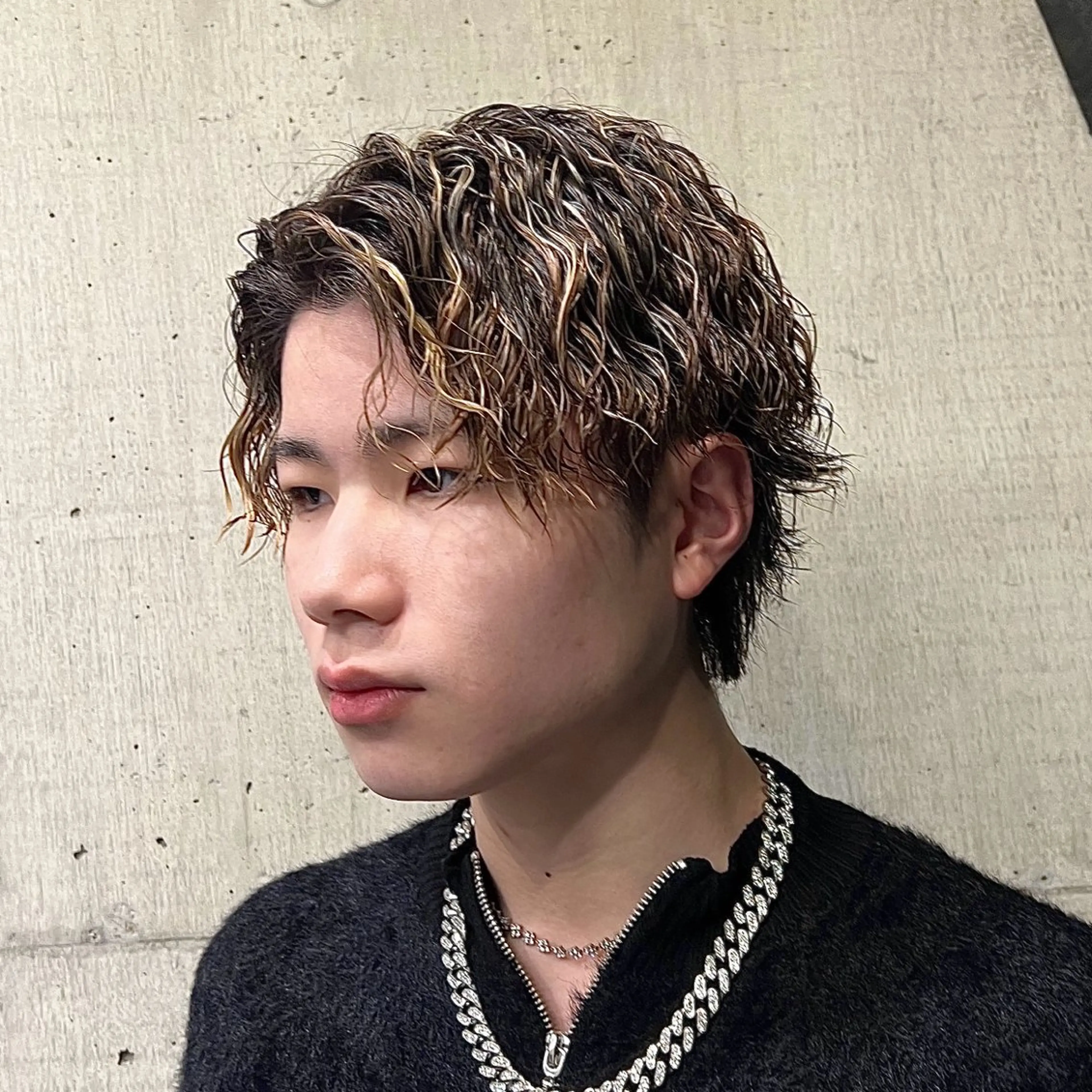 メンズ メンズブリーチ メンズメッシュ メンズパーマ カット ヘアカラー パーマ トリートメント メンズ特化/パーマ/ ハイライト/竜成のヘアスタイル