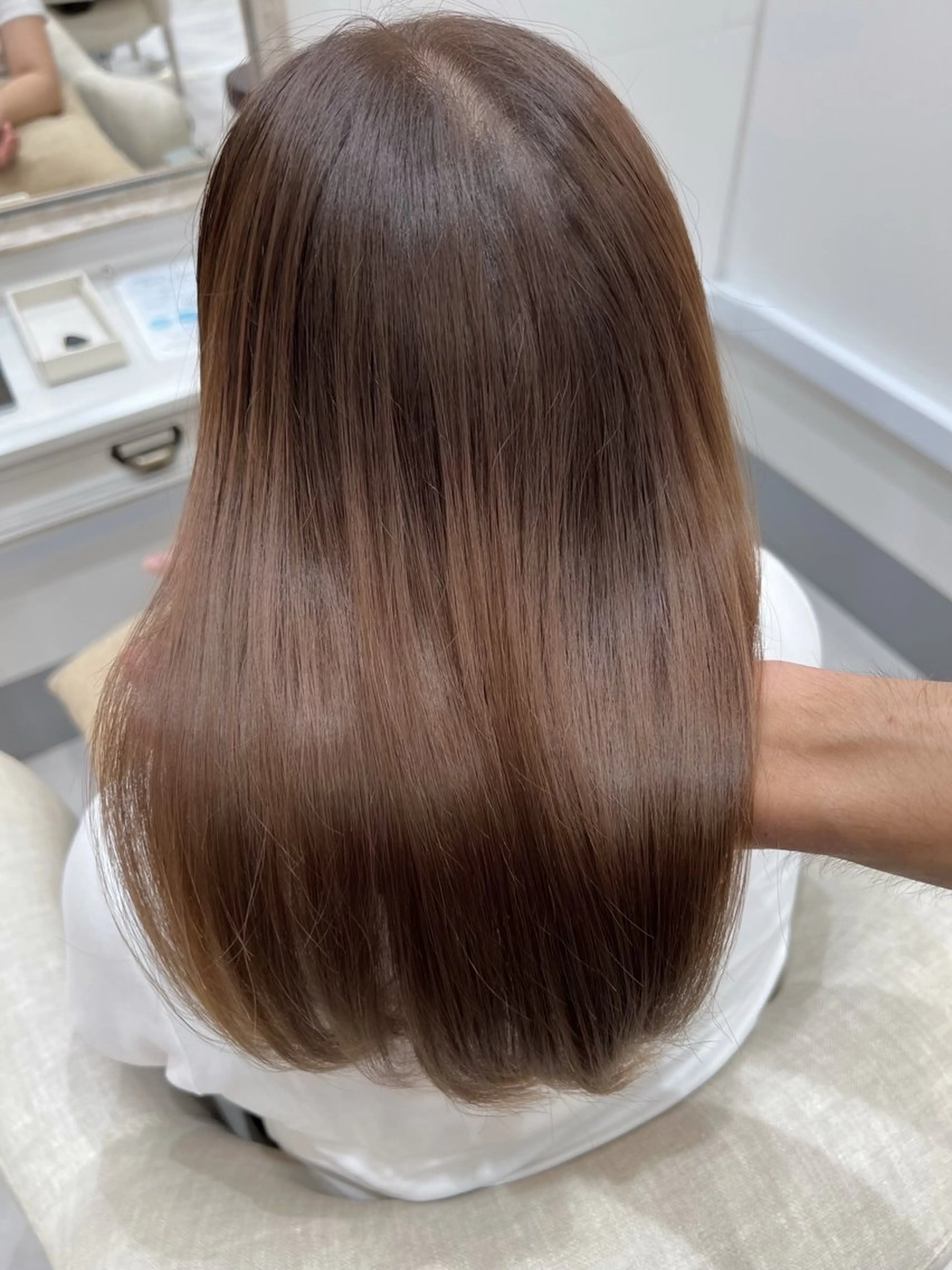 セミロング カラー 縮毛矯正 トリートメント 美髪矯正×艶カラー /中村勇太のヘアスタイル