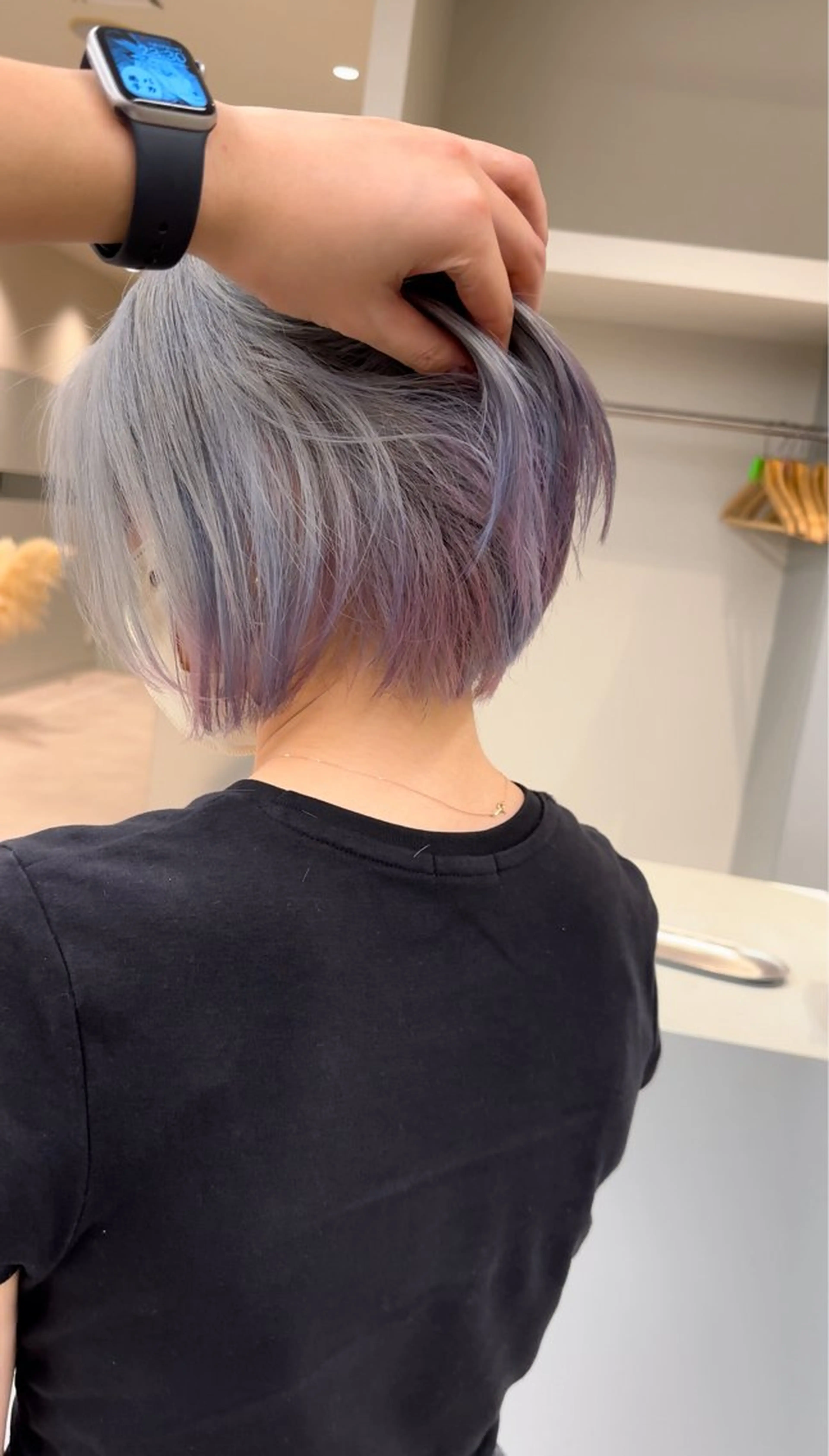 ショート 【デザインカラー】 難波　秀喜のヘアスタイル