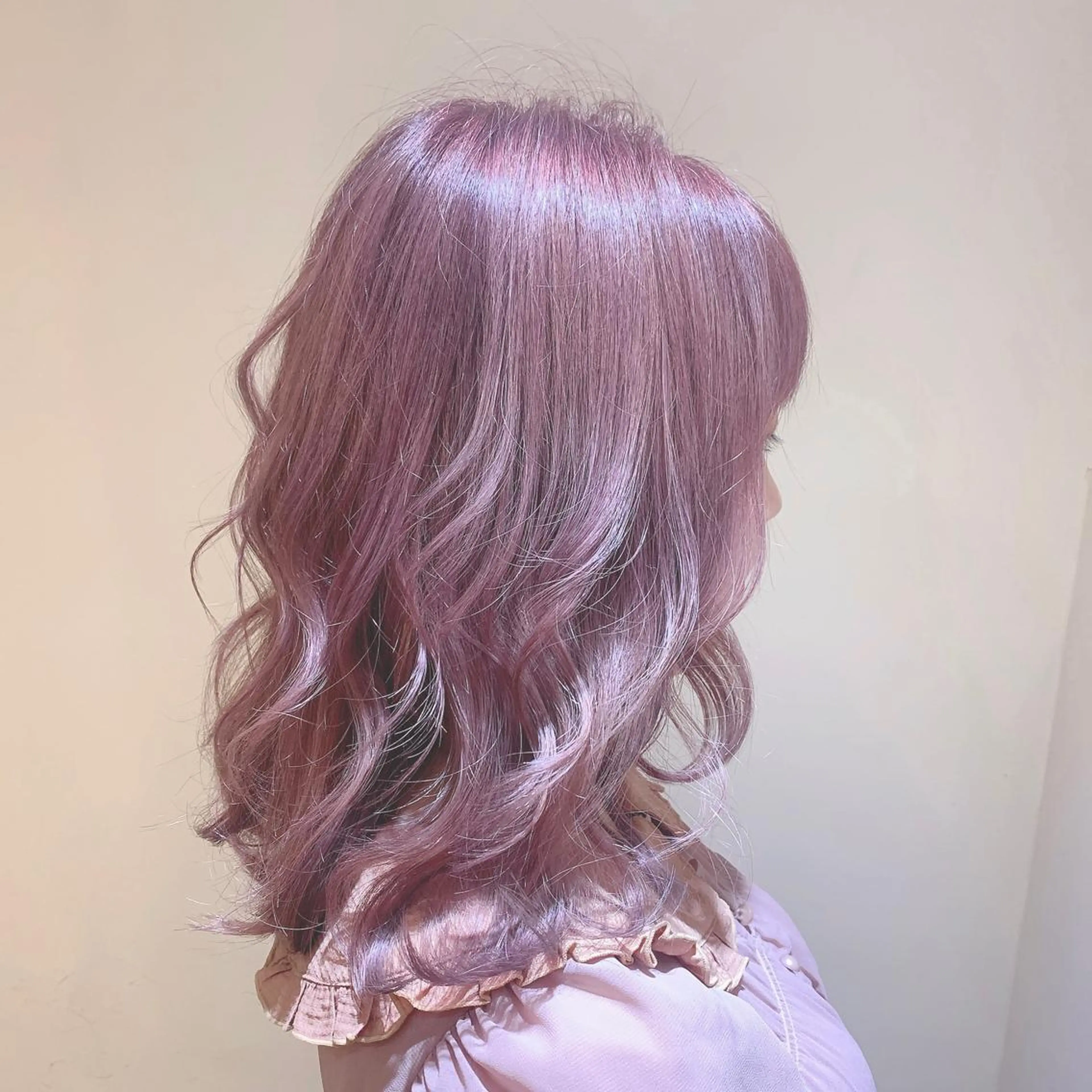 ミディアム カラー ヘアアレンジ ブリーチ イルミナカラー ACE所属・店長/ 加藤 流菜のヘアスタイル