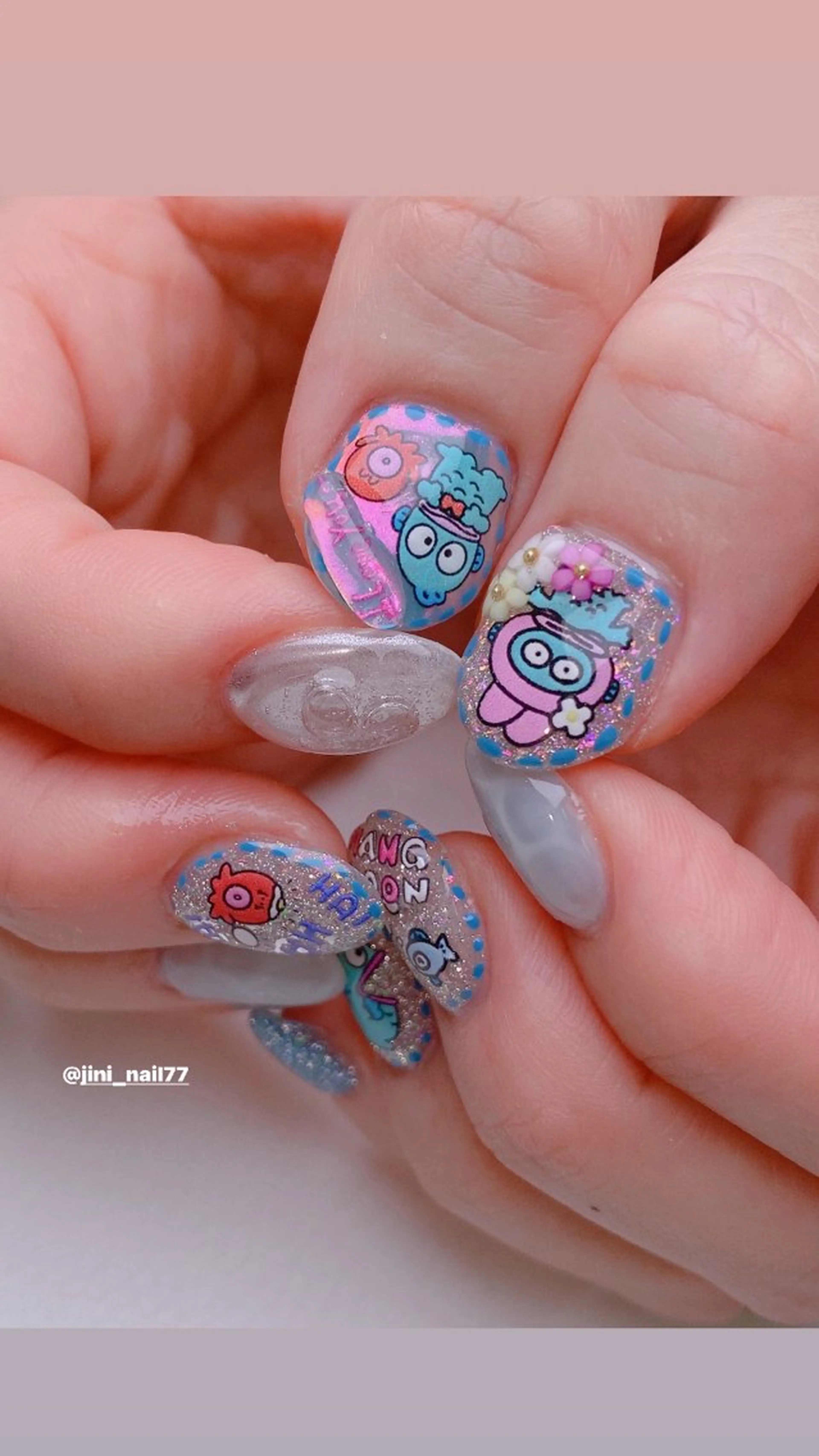 ネイル JINI NAIL所属・ジニ ネイルのネイルデザイン