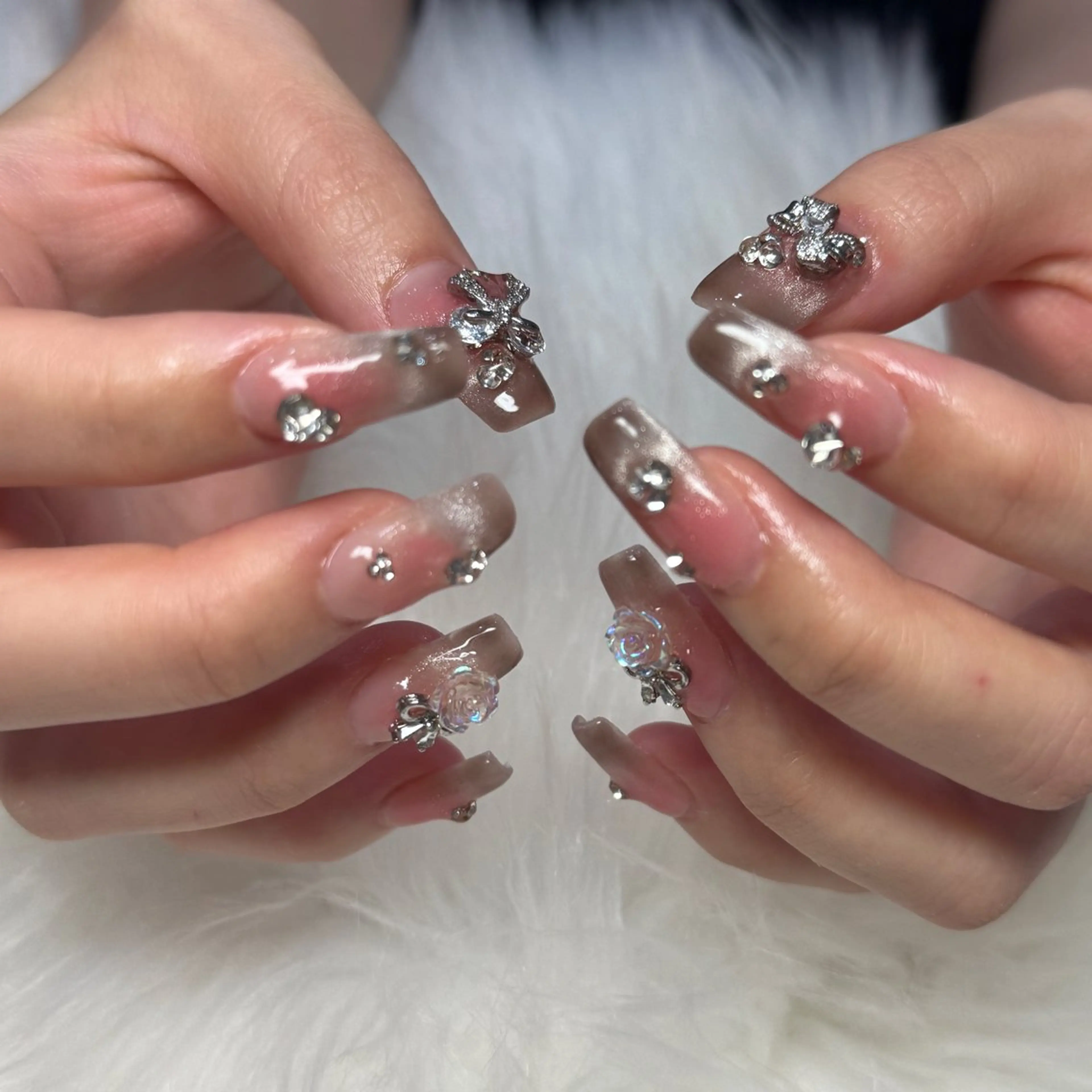 ネイル ハンドネイル ハンドケア 🎀うかん 🎀チップ長さ出しのネイルデザイン