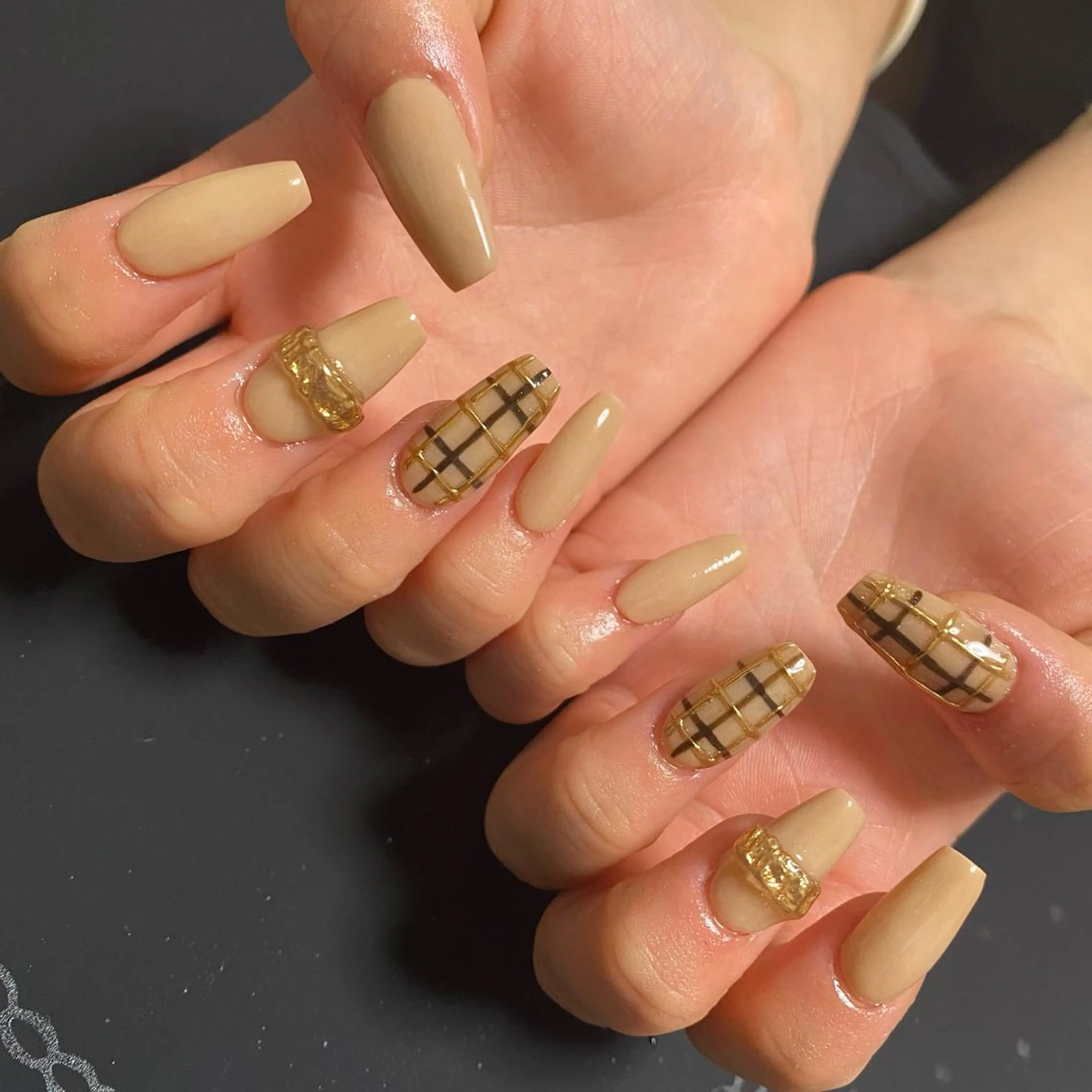 セミロング ネイル nail salon azuのネイルデザイン