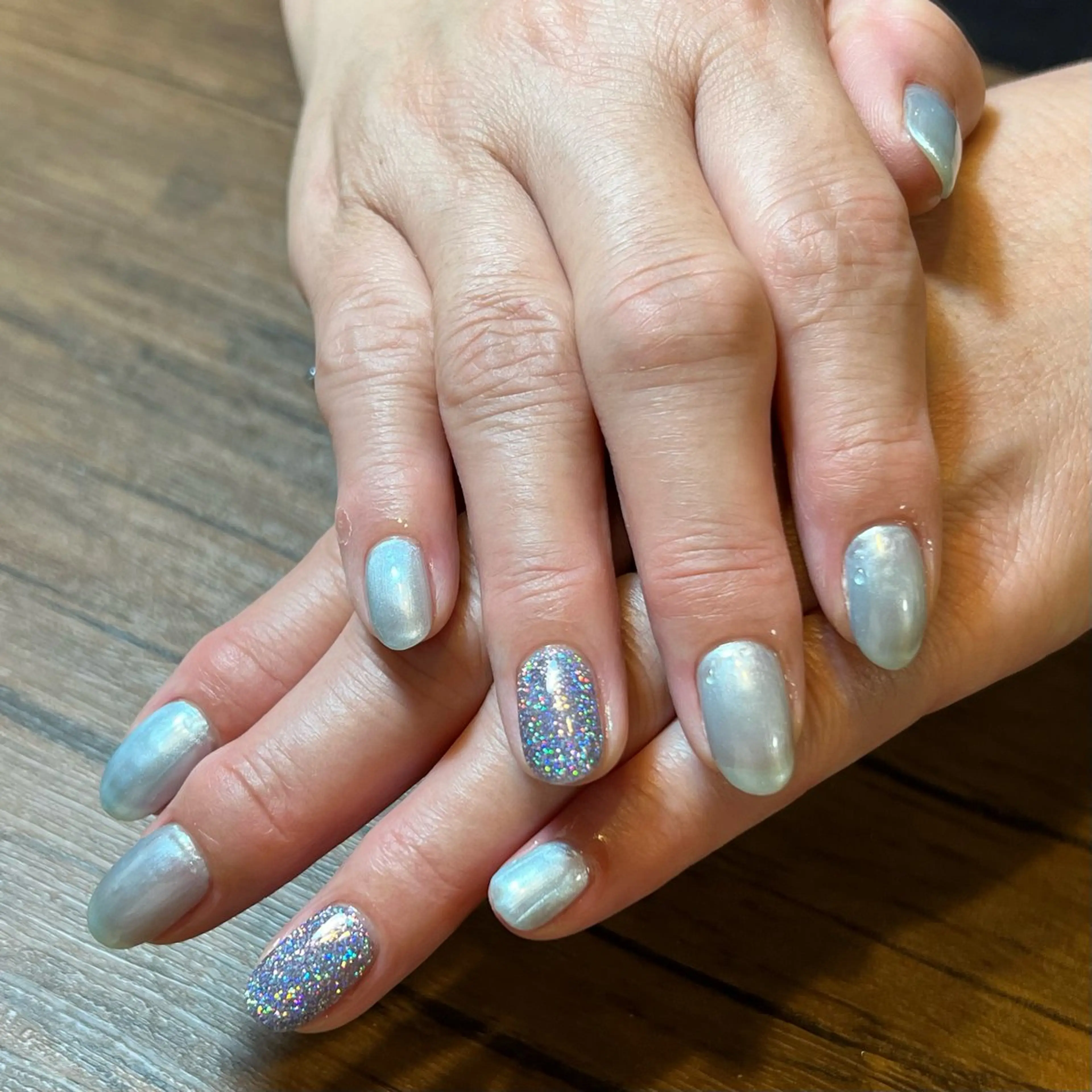 ネイル HENRIETTA NAILSALONのネイルデザイン