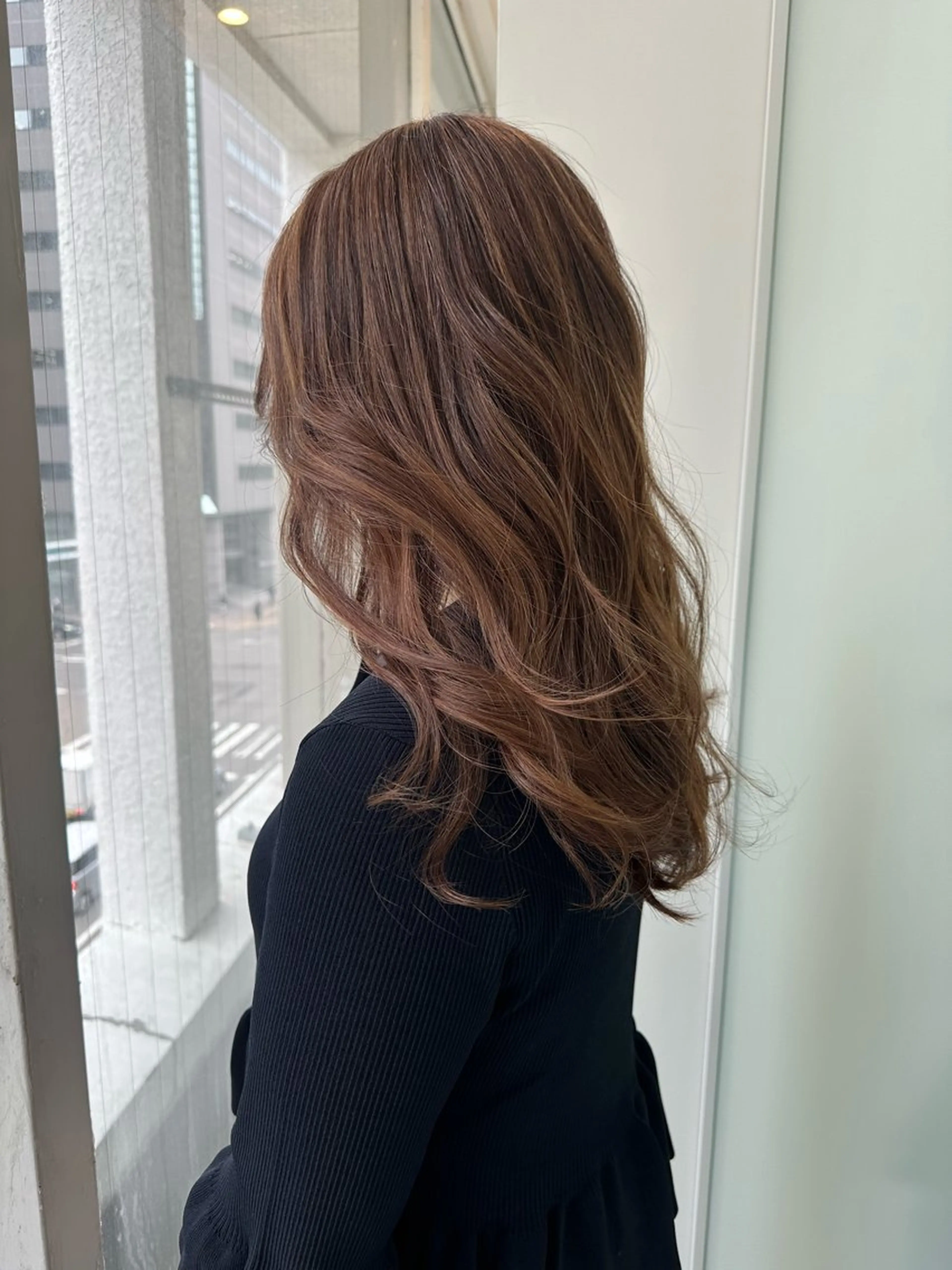 セミロング カラー カット ヘアカラー 海外ヘア/抜け感ヘア 🍒nao.のヘアスタイル