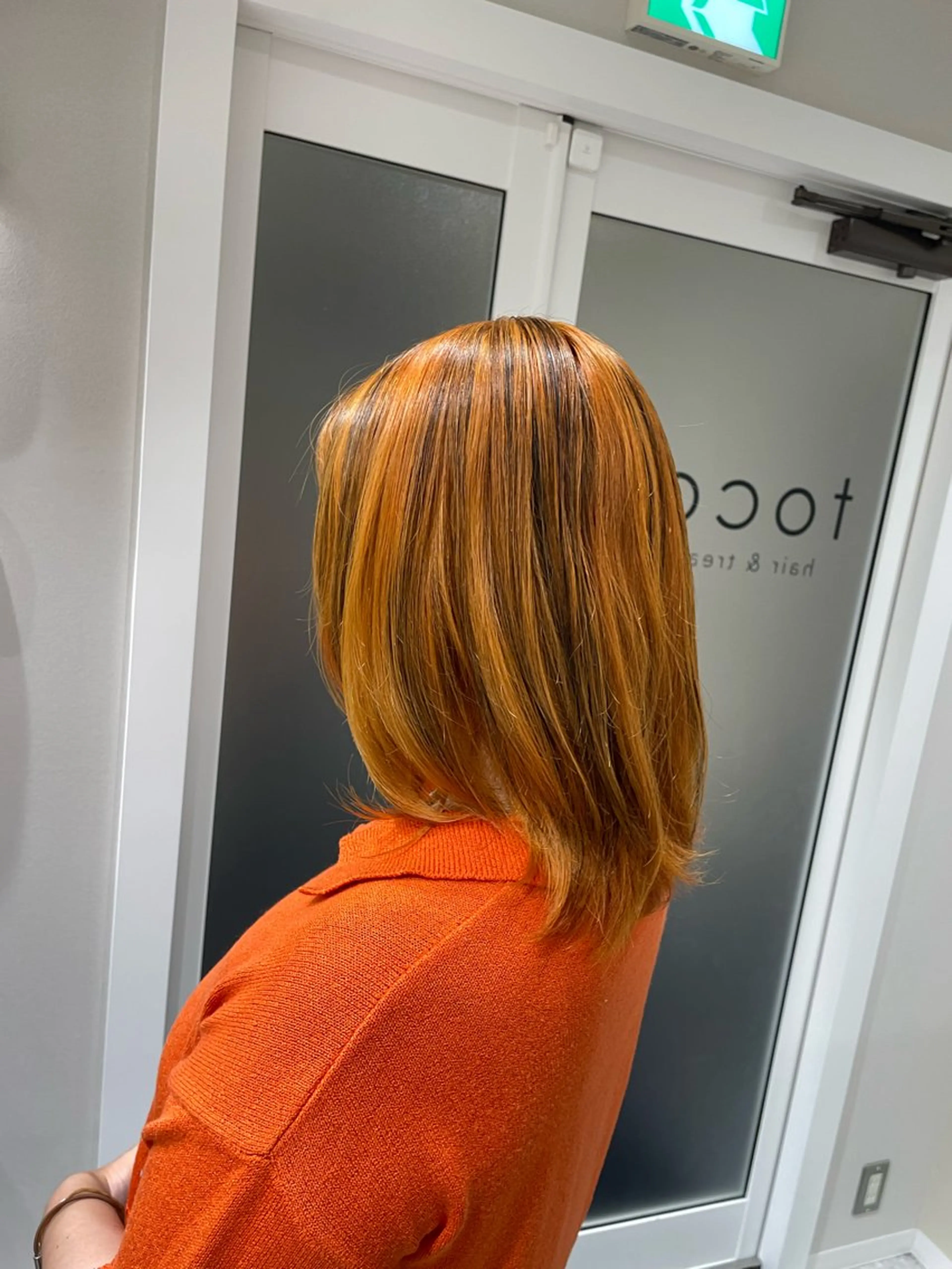 ミディアム カラー ブリーチ オレンジ カット ヘアカラー トリートメント 🩰ニシムラヒカリ 半個室salon♡*のヘアスタイル