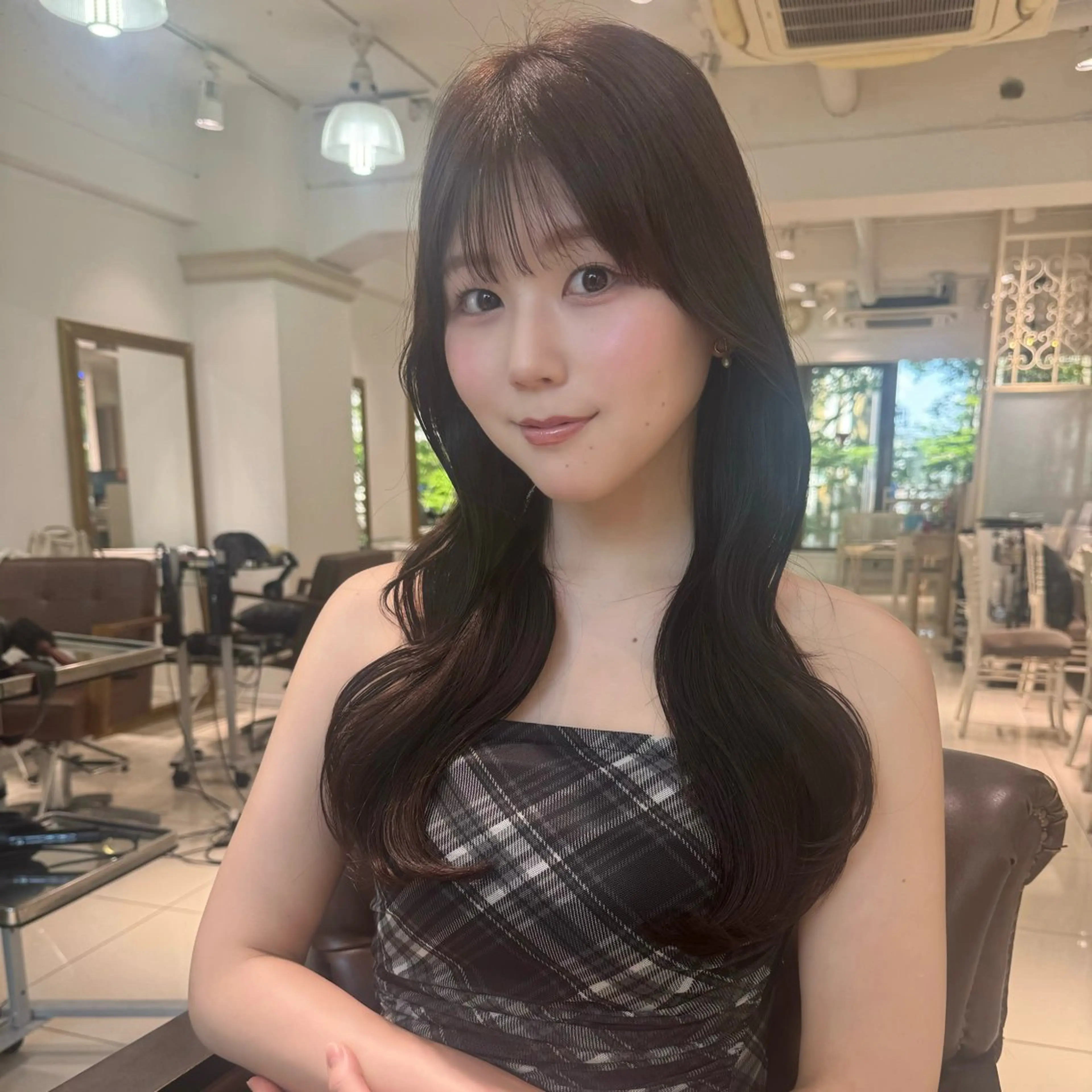 ロング カラー カット ヘアカラー トリートメント 富澤あゆみ/髪質改善 /透明感カラーのヘアスタイル