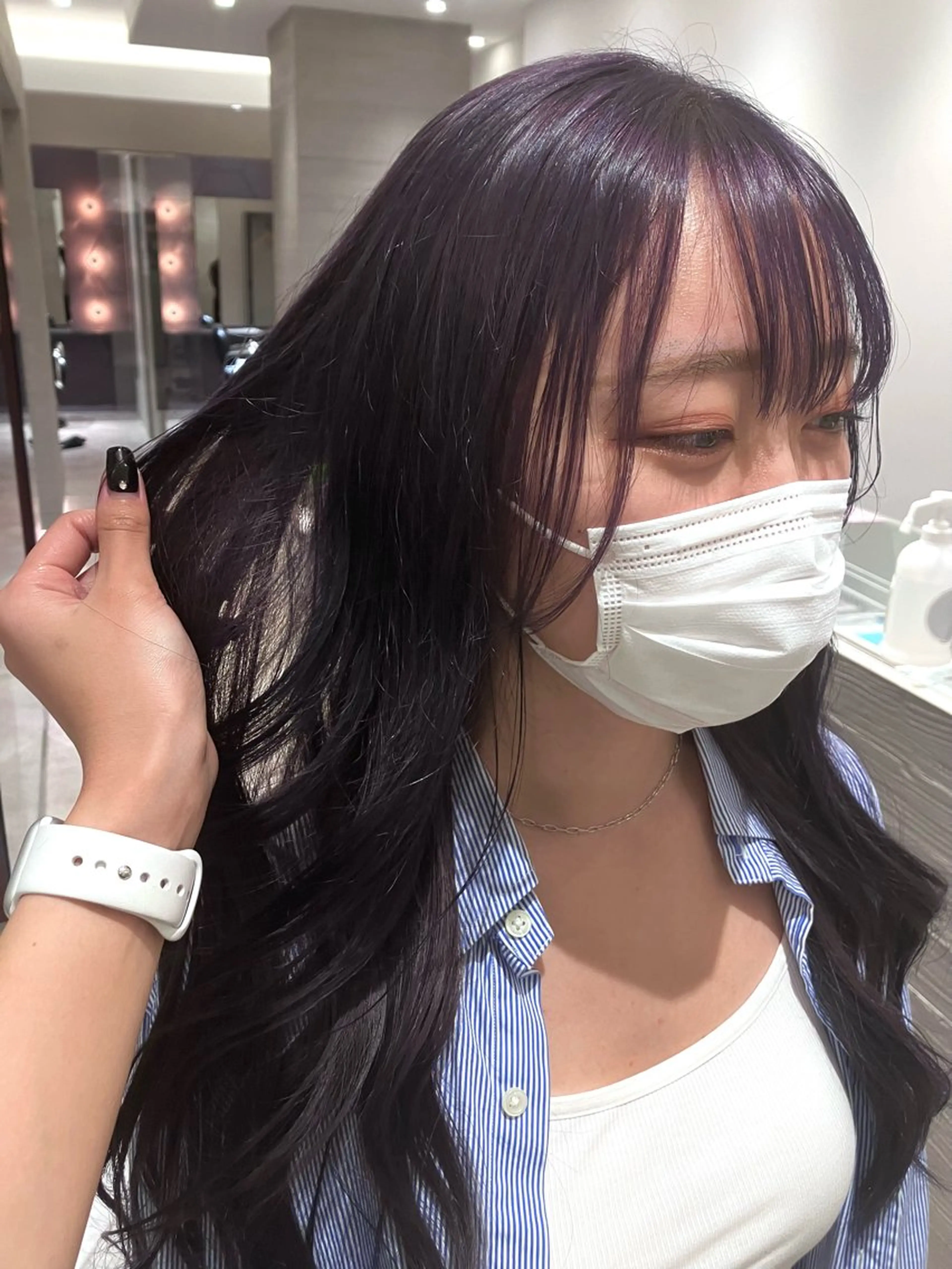 ロング カラー ブリーチ グレージュ ラベンダーカラー ラベンダーグレージュ ラベンダーグレー サキ🤍ハイトーン 🩰くびれ巻きヘアのヘアスタイル
