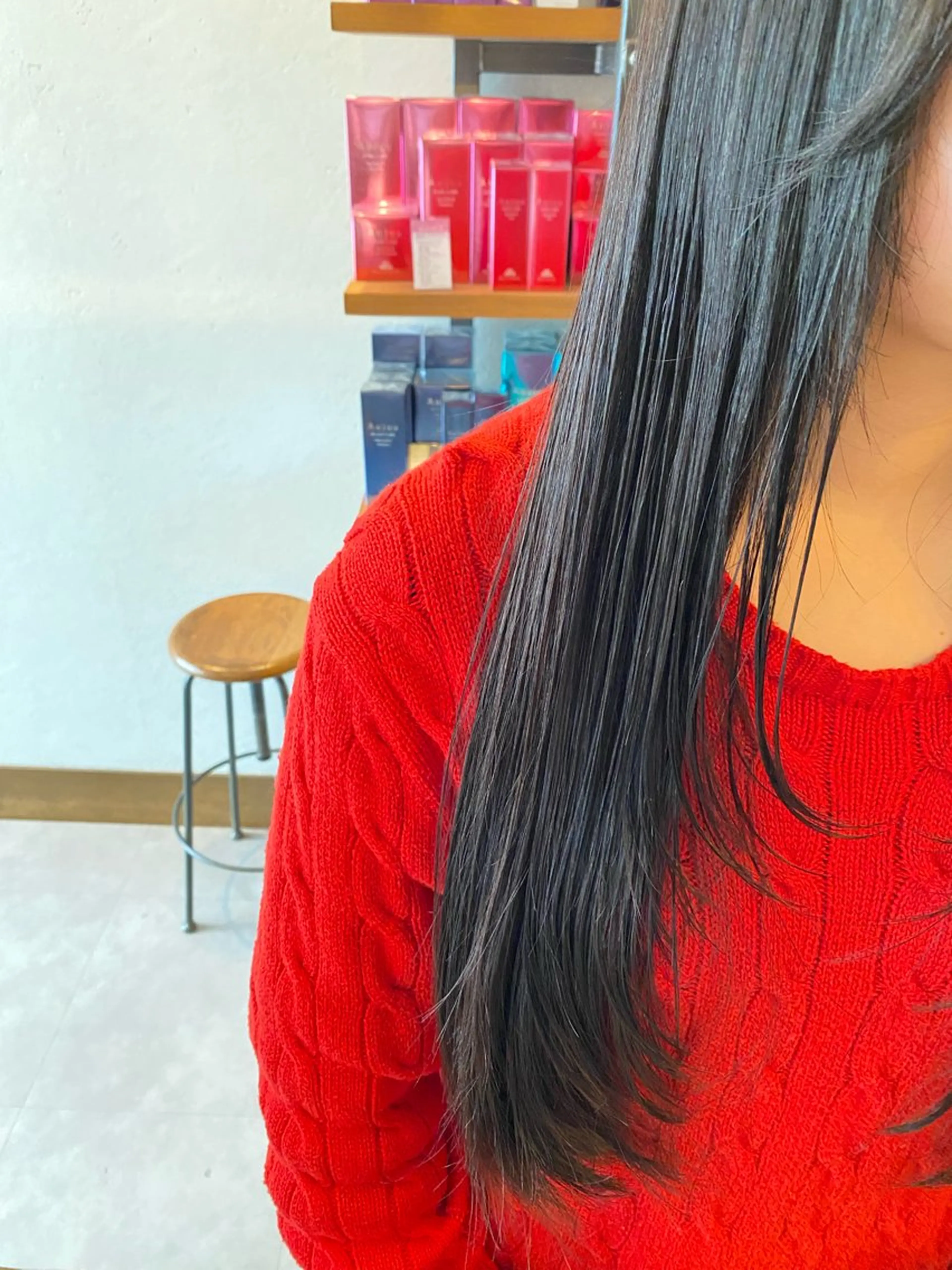 セミロング カット ヘアカラー MAHIRO🍒半田 /ブリーチ/カットのヘアスタイル