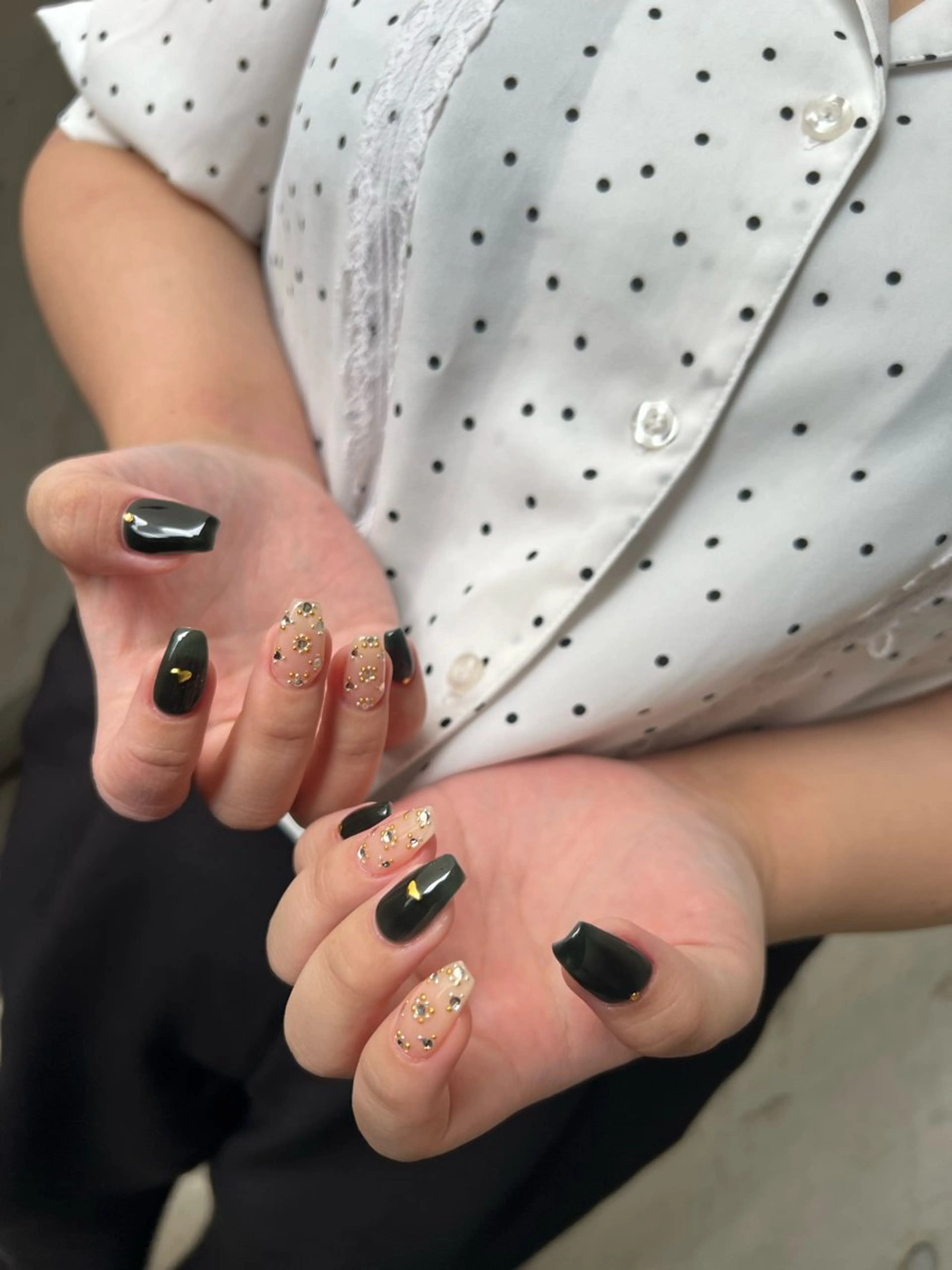 ネイル 持ち込み ニュアンスネイル ハンドネイル ハンドケア Charme. NOBUKOのネイルデザイン
