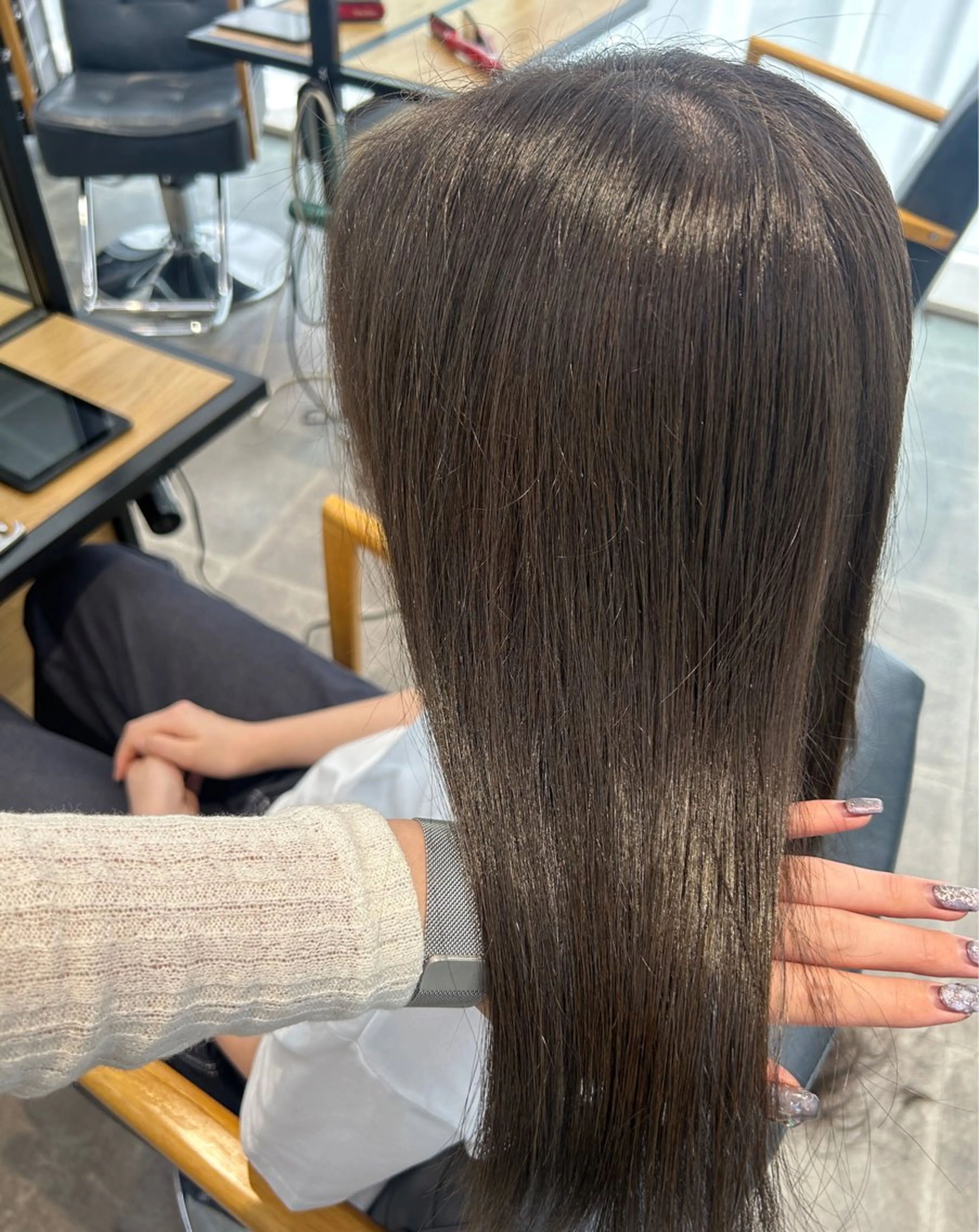ロング カラー カット ヘアカラー トリートメント newi梅田🫧韓国 ヘア🫧sakiのヘアスタイル