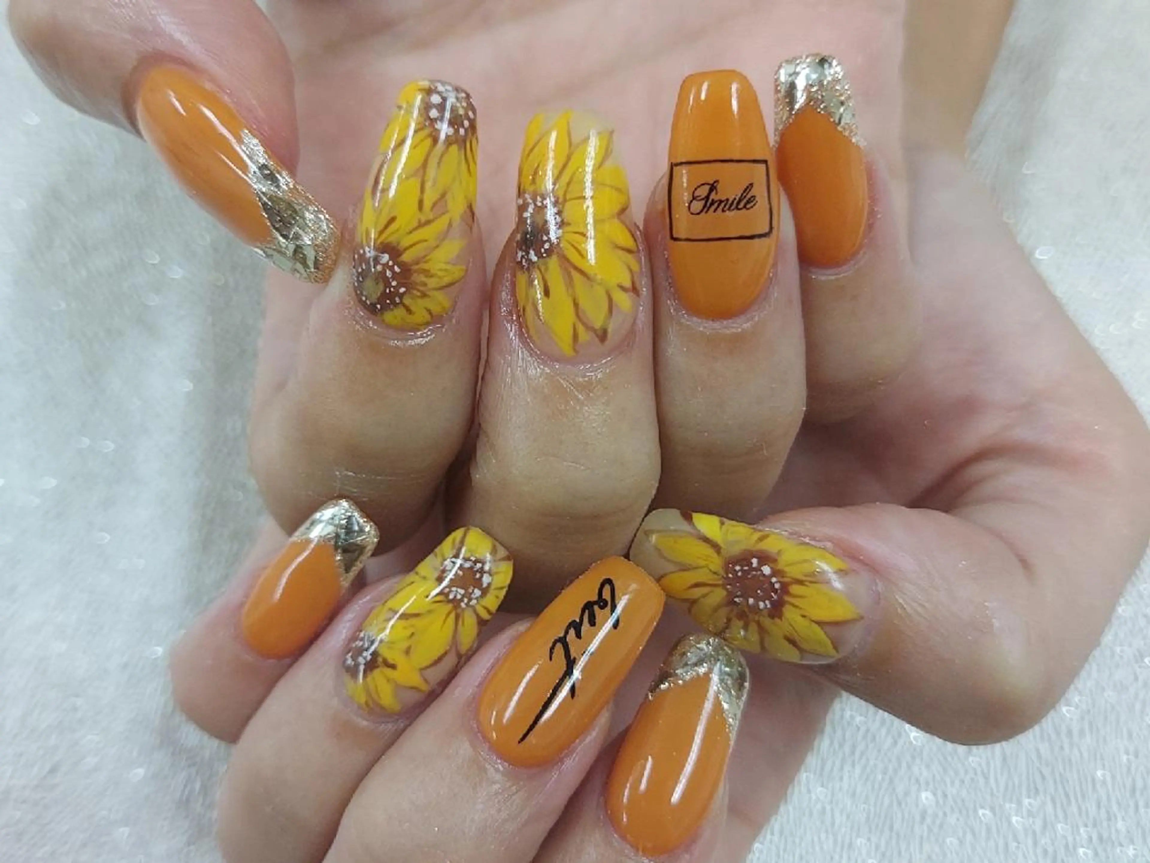 ネイル アートネイル ジェルネイル マグネットネイル 持ち込み ニュアンスネイル ハンドネイル 河野ちえ (雑誌掲載サロン)のネイルデザイン