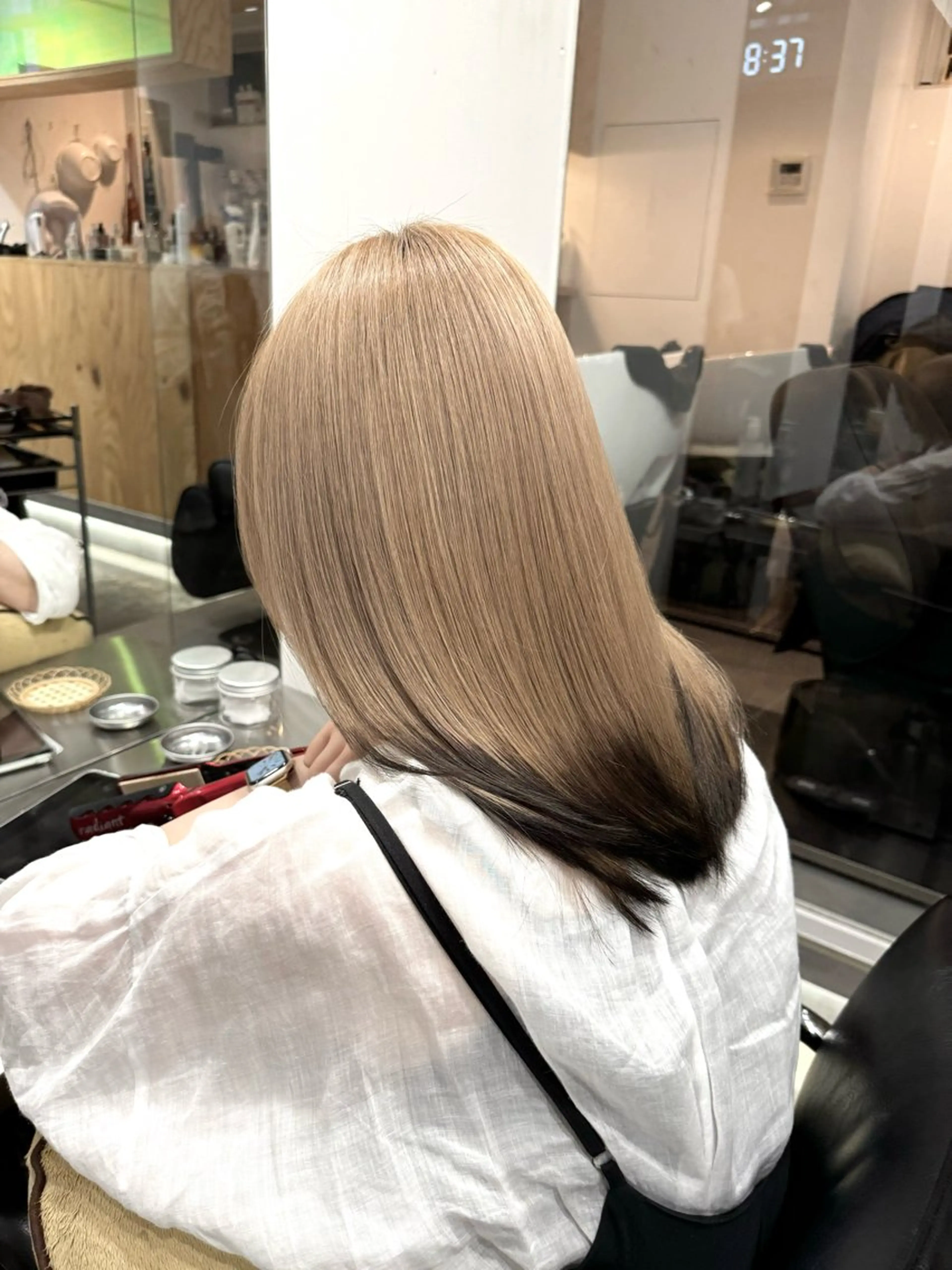 セミロング ヘアカラー JUNYA 海外ガールヘアのヘアスタイル