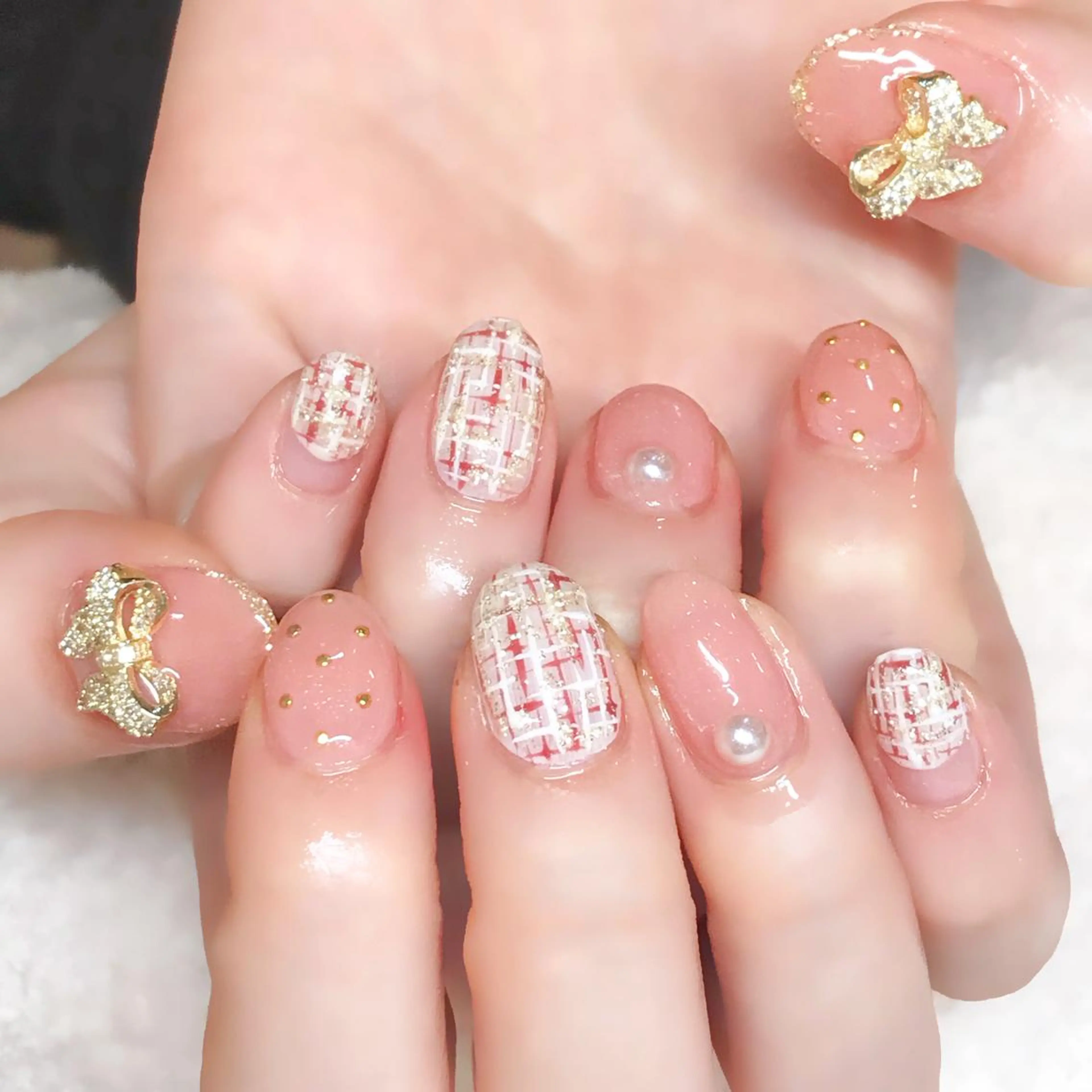 ネイル ジェルネイル キラキラネイル ピンク リボン ツイードネイル Nyanco Nailのネイルデザイン