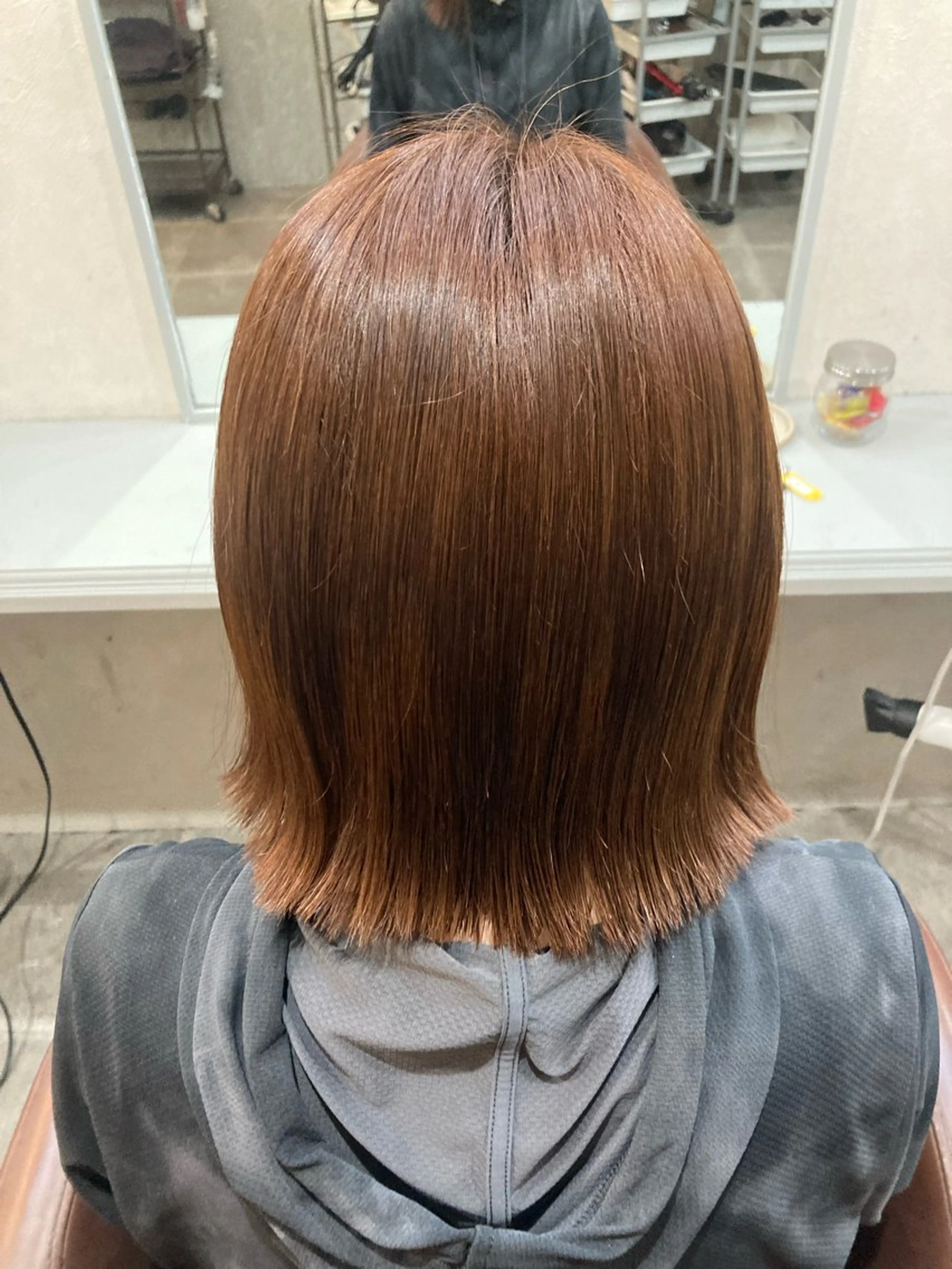 ショート カラー オレンジ ピンクカラー ヘアカラー トリートメント さくらこ 、のヘアスタイル