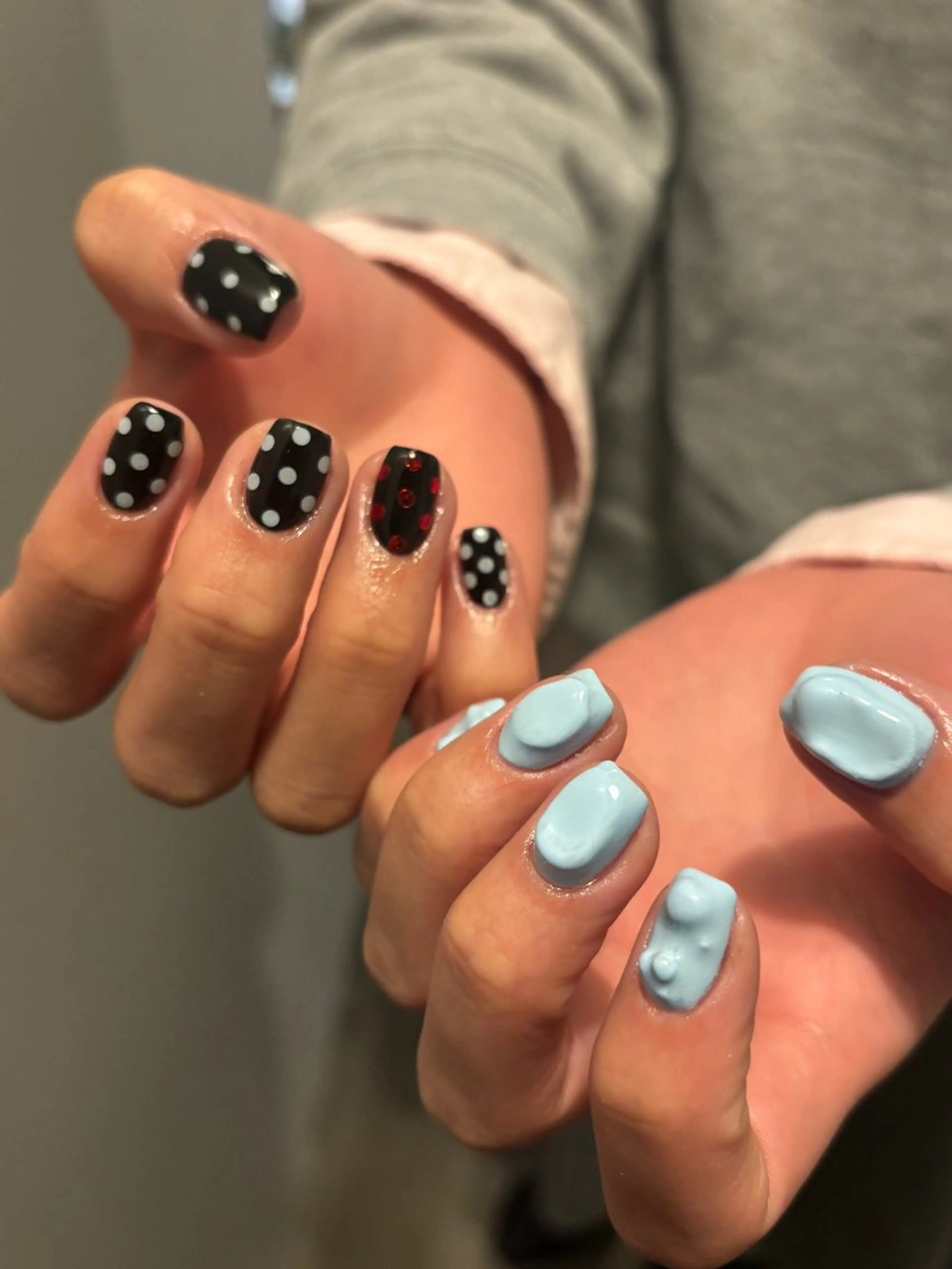 ネイル ドット ハンドネイル sister  mohawk所属・chika ／ nailのネイルデザイン